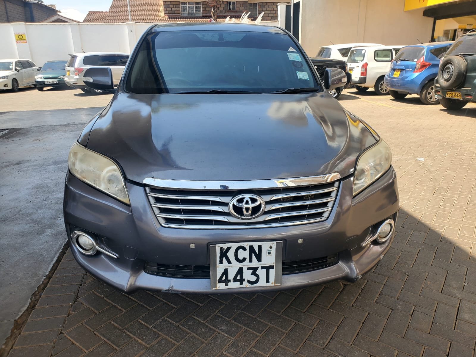 Toyota Vanguard 2010 1.25M You Pay 30% Deposit Trade in OK Wow