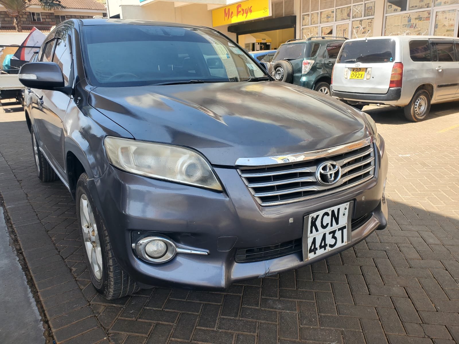 Toyota Vanguard 2010 1.25M You Pay 30% Deposit Trade in OK Wow