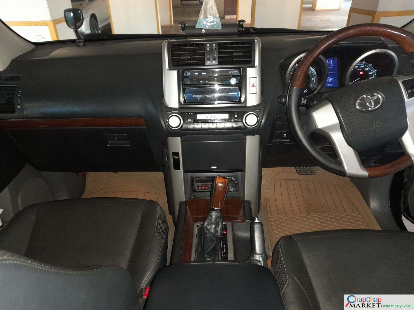 Toyota Prado j150 with SUNROOF You Pay 40% Deposit 70% installments Trade in OK as New