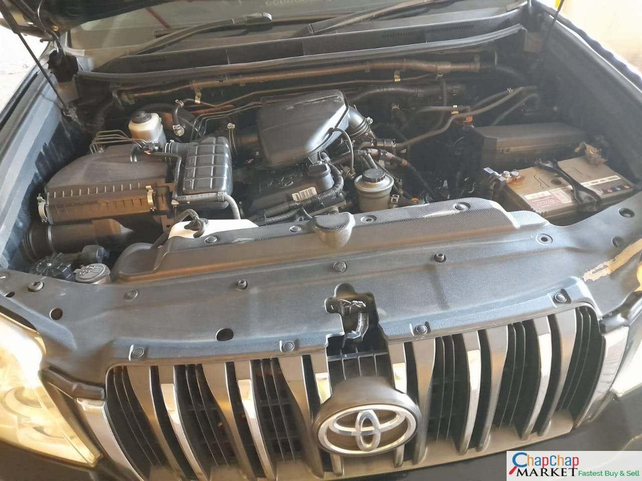 Toyota Prado j150 with SUNROOF You Pay 40% Deposit 70% installments Trade in OK as New