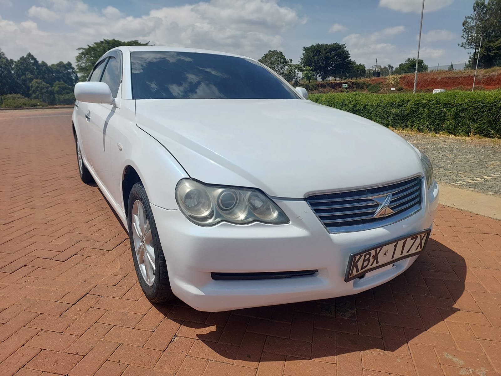 Toyota Mark X QUICK SALE You Pay 30% Deposit Trade in OK Wow