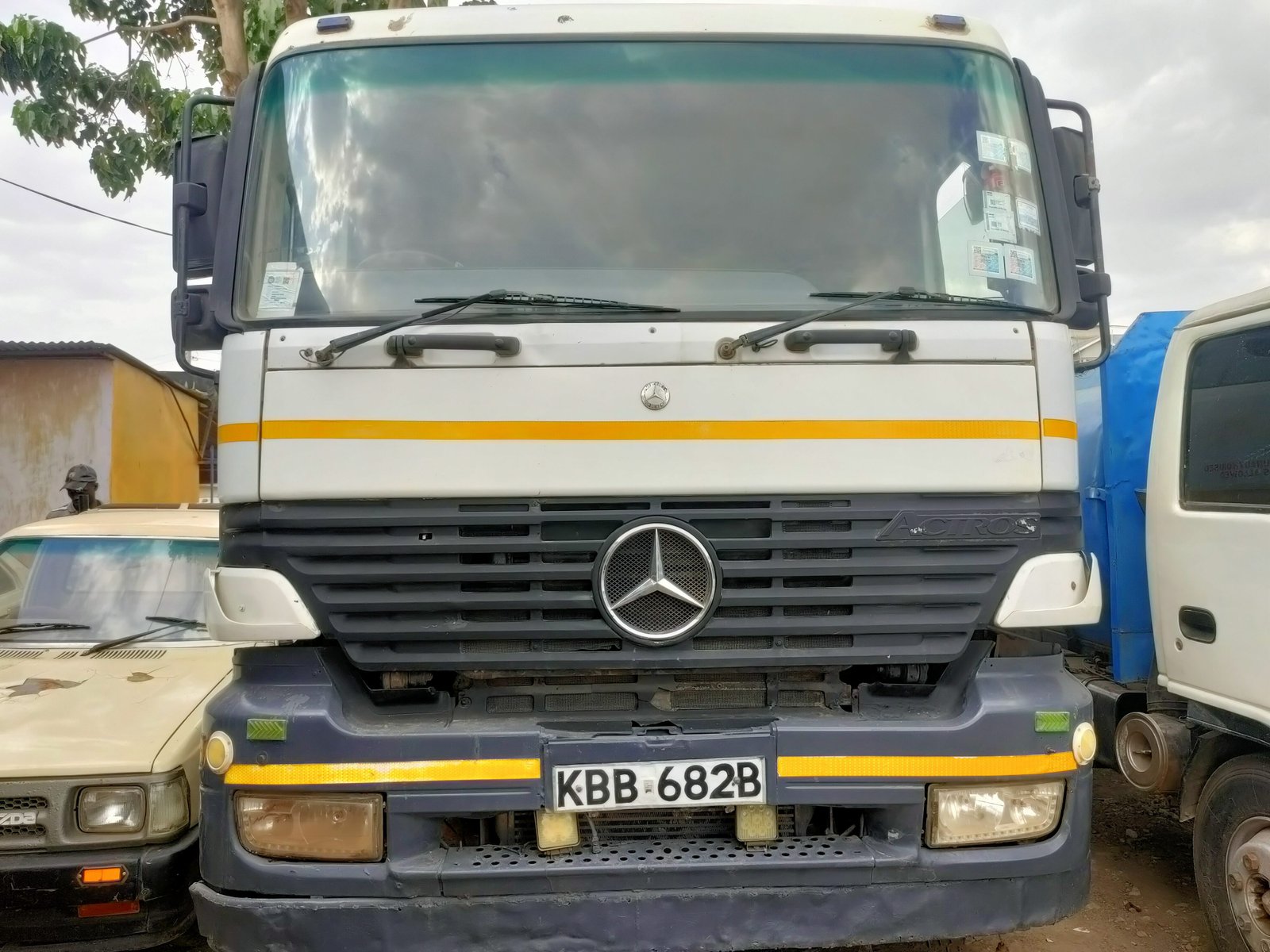 For quick sale Mercedes Benz Actros Mp1 in excellent condition