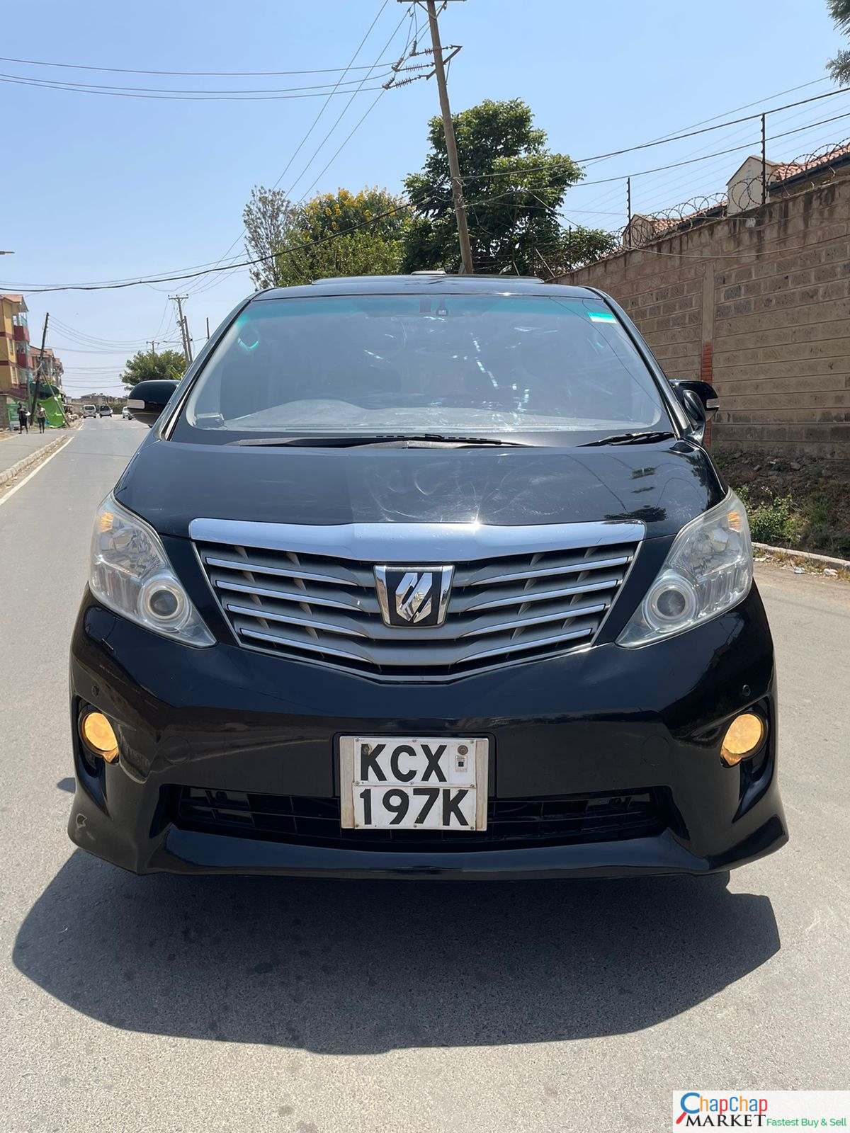 Toyota Alphard Double SUNROOF QUICK SALE You Pay 30% Deposit Trade in OK