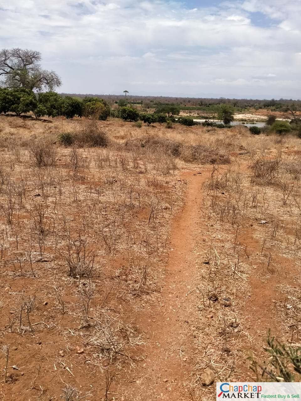 90 ACRES Land for Sale in kibwezi – Kitui road. CLEANEST CHEAPEST DEAL!