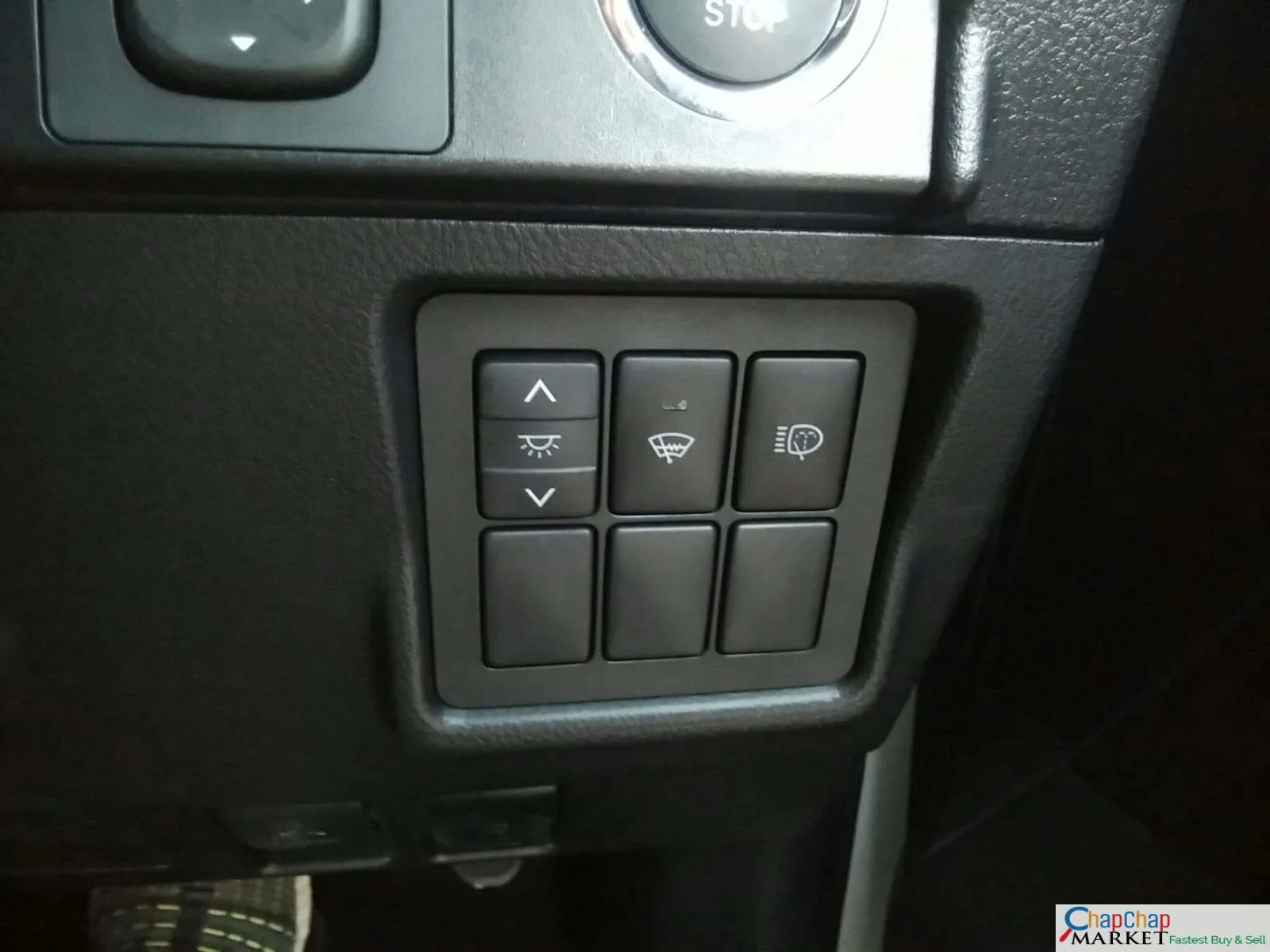 Toyota PRADO 32K km Quick SALE TRADE IN OK EXCLUSIVE!