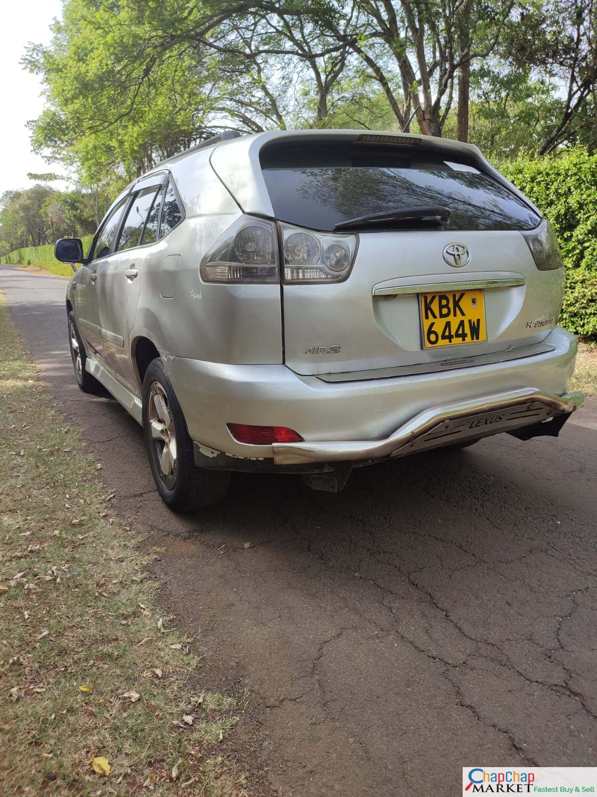 Toyota Harrier 700k ONLY You Pay 30% Deposit 70% installments Trade in OK EXCLUSIVE