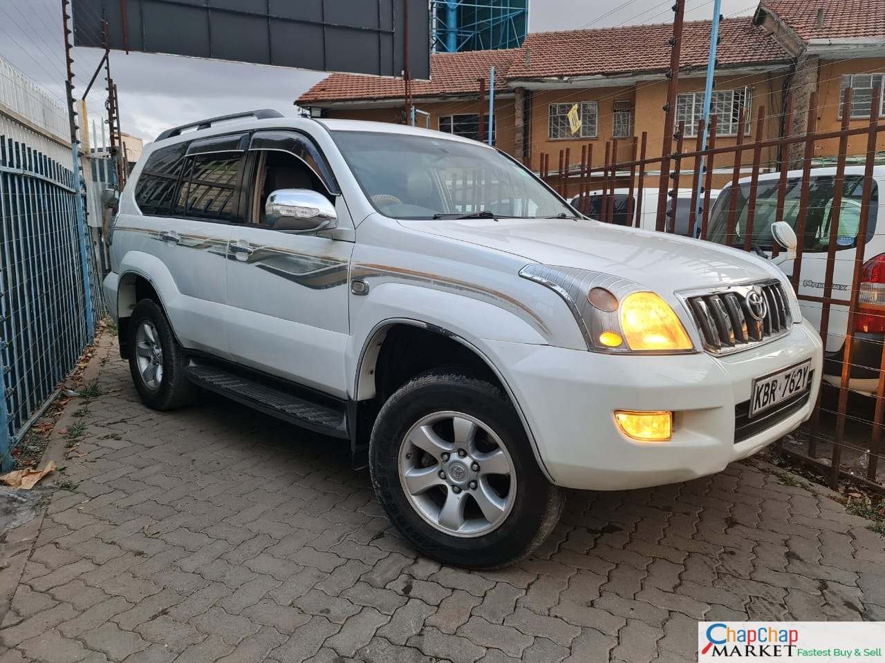 Toyota Prado ASIAN OWNER You Pay 30% Deposit installments Trade in OK EXCLUSIVE