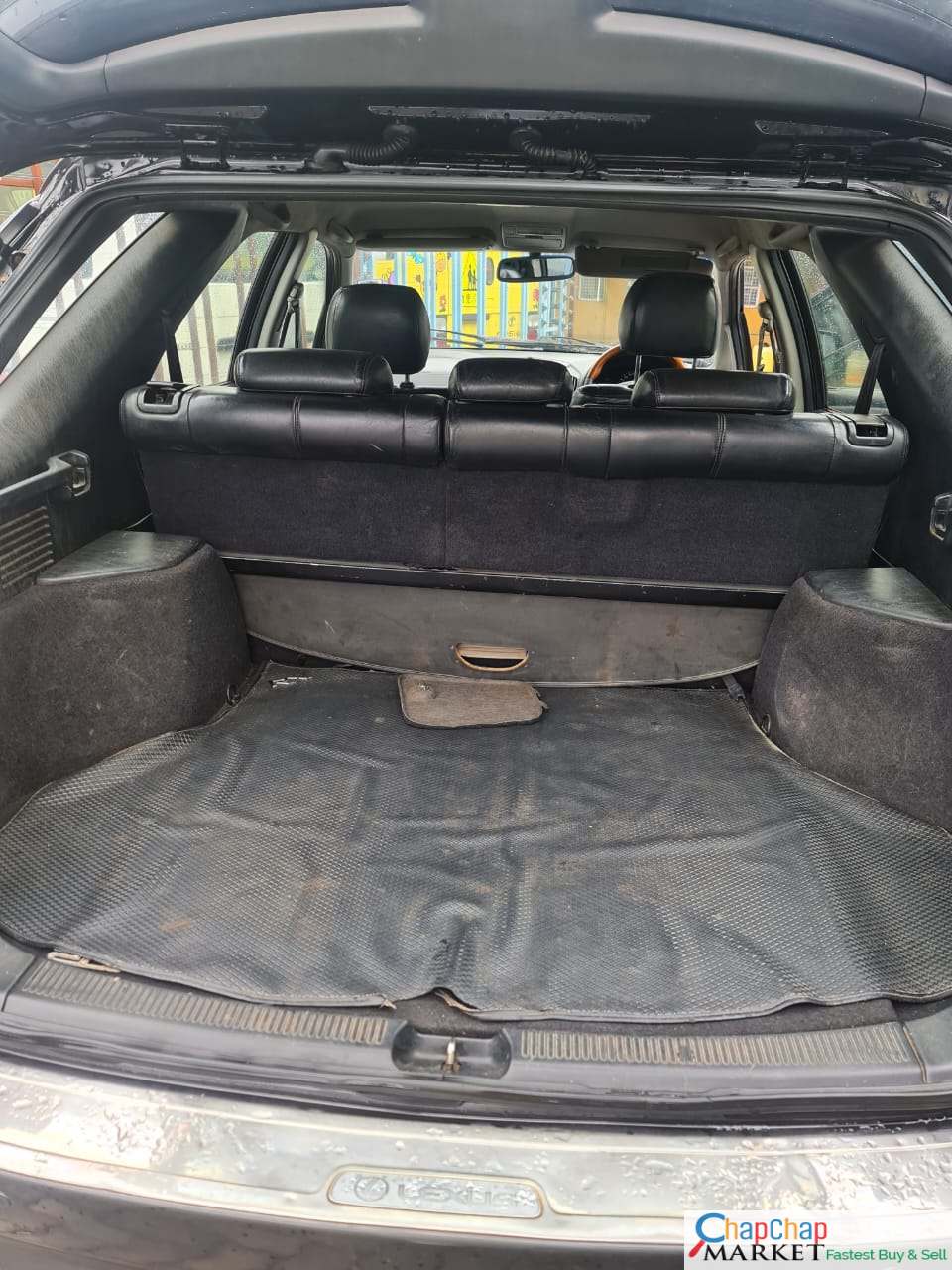 LEXUS RX 300 Asian Owner 500k ONLY You Pay 30% Deposit Trade in OK EXCLUSIVE For Sale in Kenya