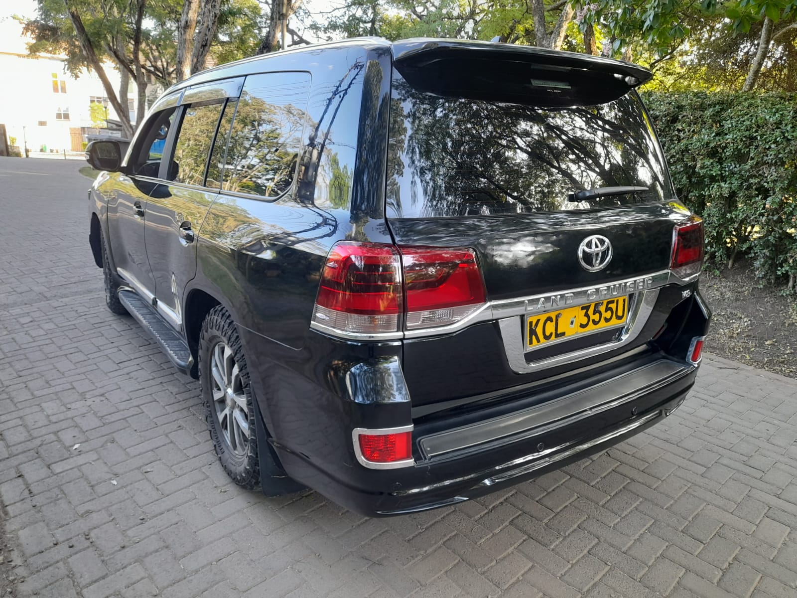 Toyota V8 200 series QUICKEST SALE You Pay 40% Deposit Trade in OK