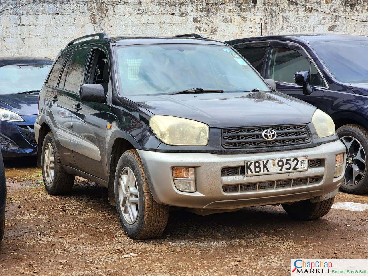 Toyota RAV4 with sunroof