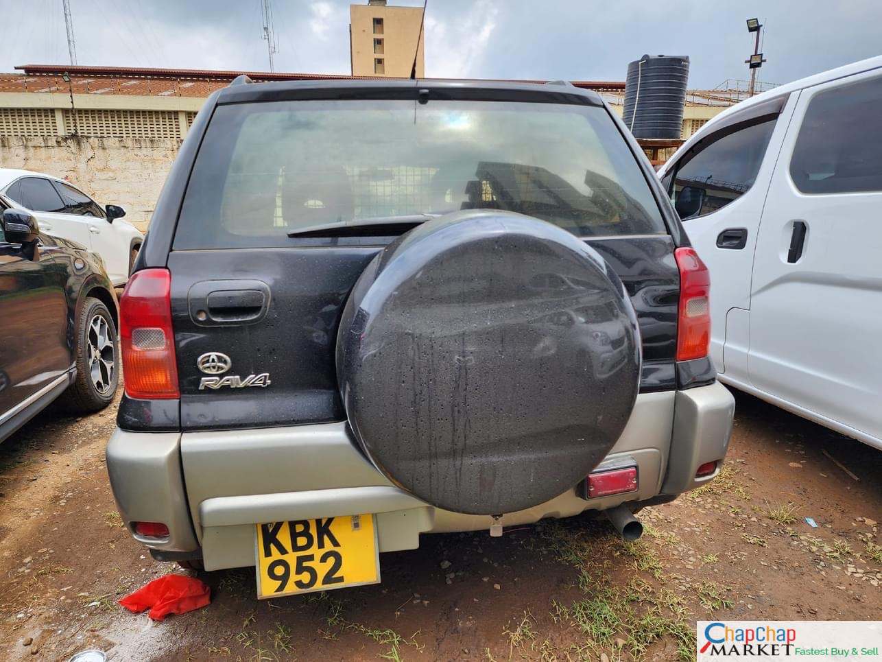 Toyota RAV4 with sunroof