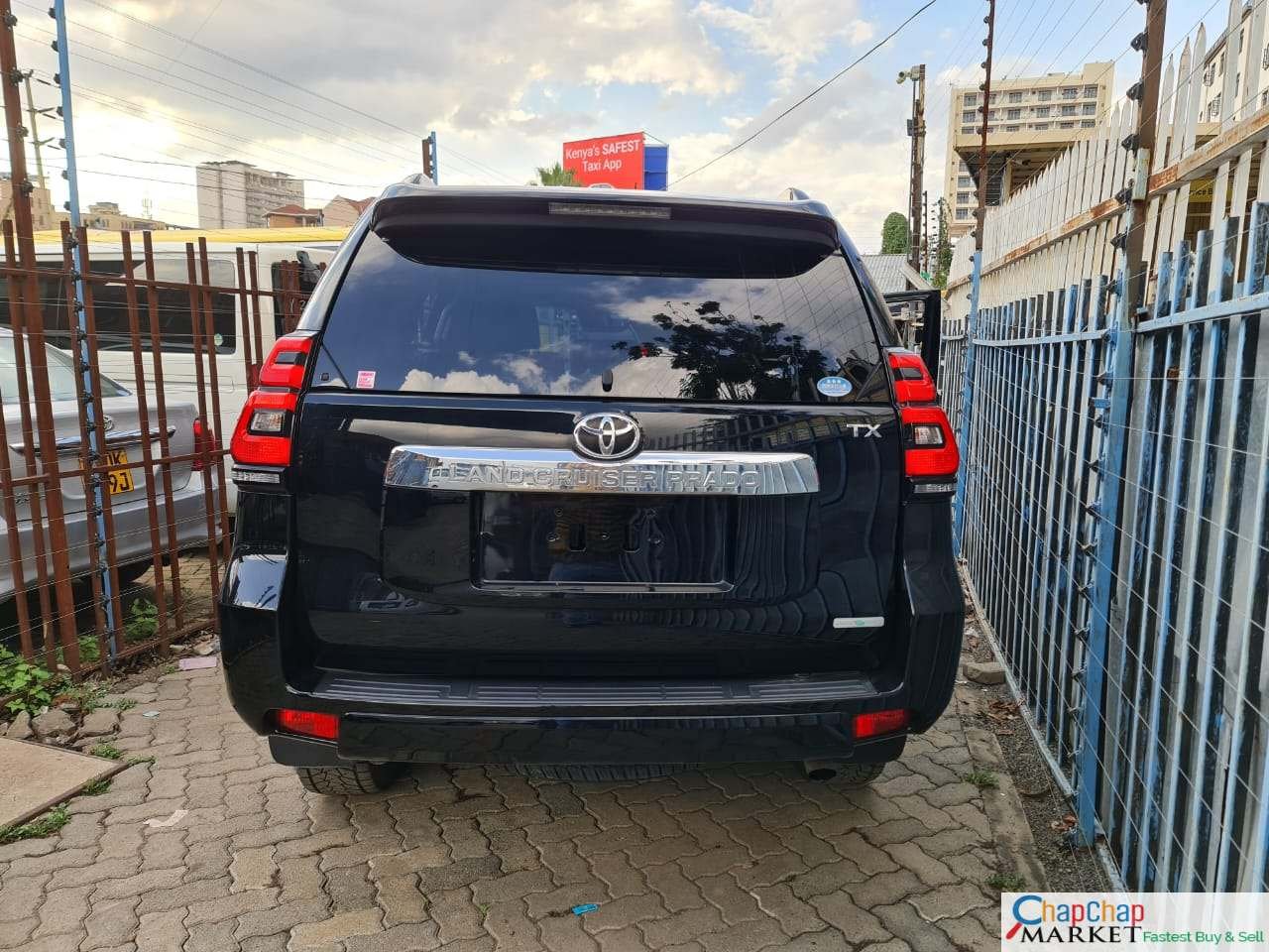 Cars Cars For Sale/Vehicles-Toyota Land Cruiser PRADO 2018 Sunroof Quick SALE TRADE IN OK EXCLUSIVE! 4