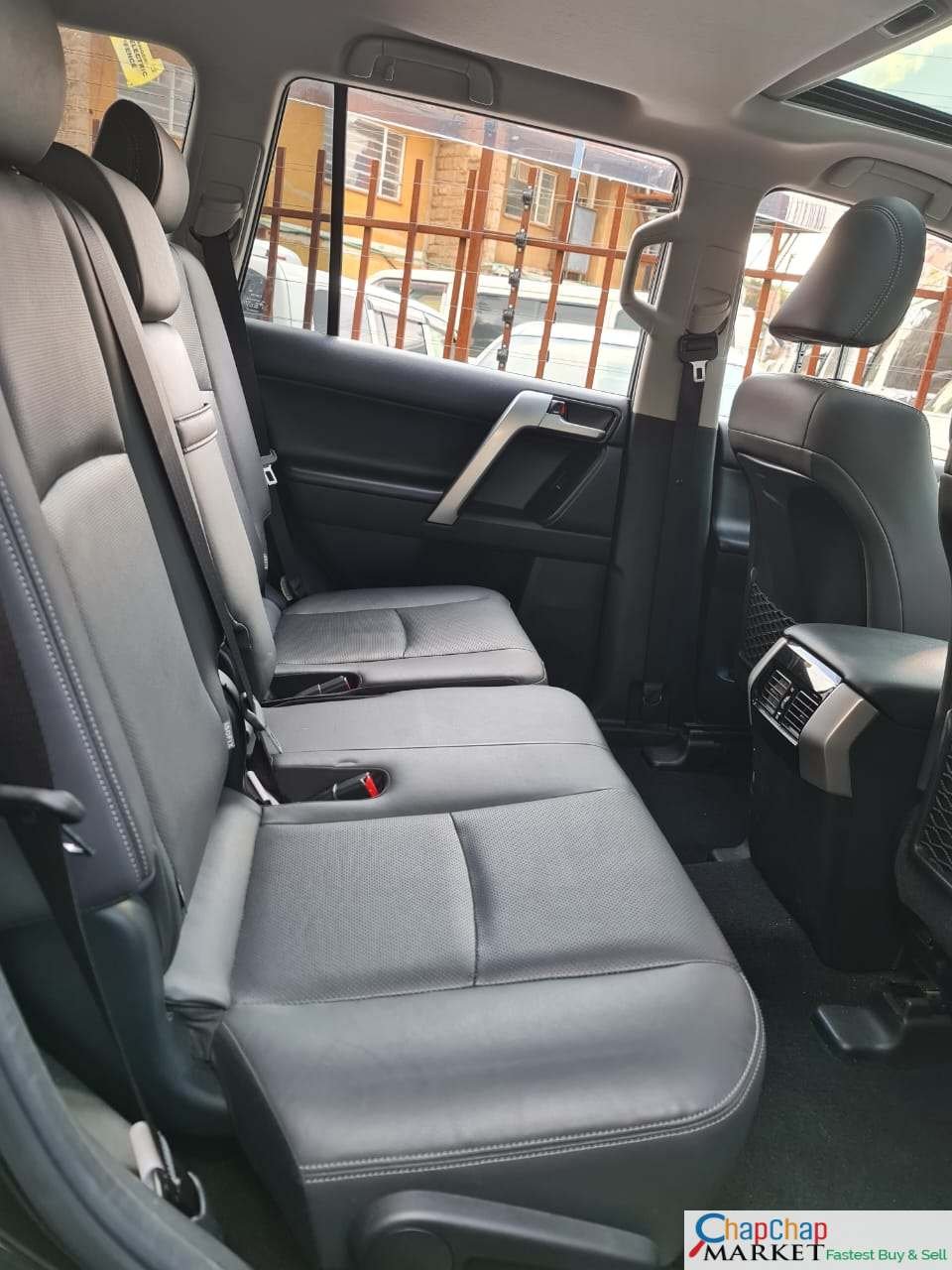 Toyota Land Cruiser PRADO 2018 Sunroof Quick SALE TRADE IN OK EXCLUSIVE!