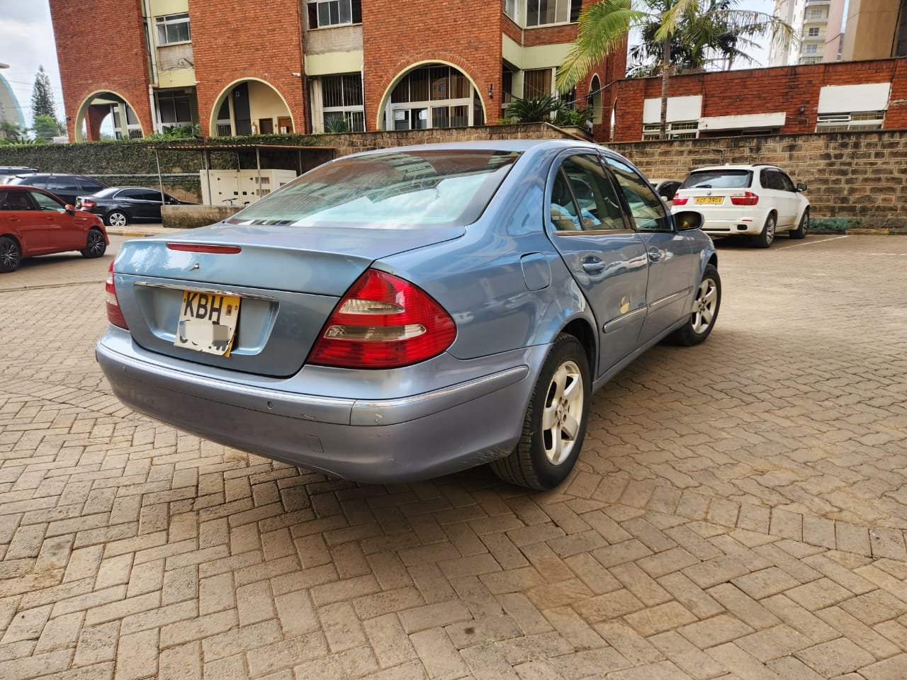 Mercedes Benz E200 🔥 QUICK SALE You Pay 30% DEPOSIT Trade in OK EXCLUSIVE