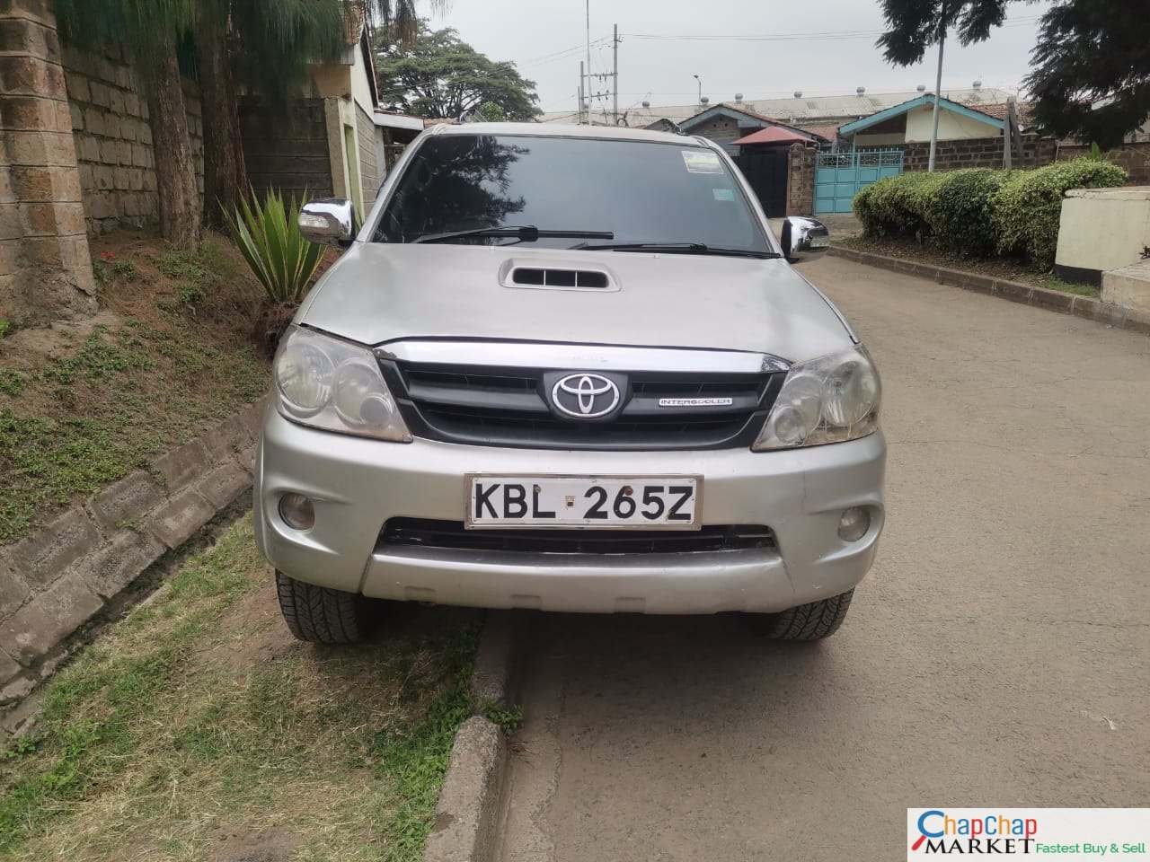 Toyota Fortuner 1.3M ONLY YOU Pay 40% Deposit Trade in OK EXCLUSIVE