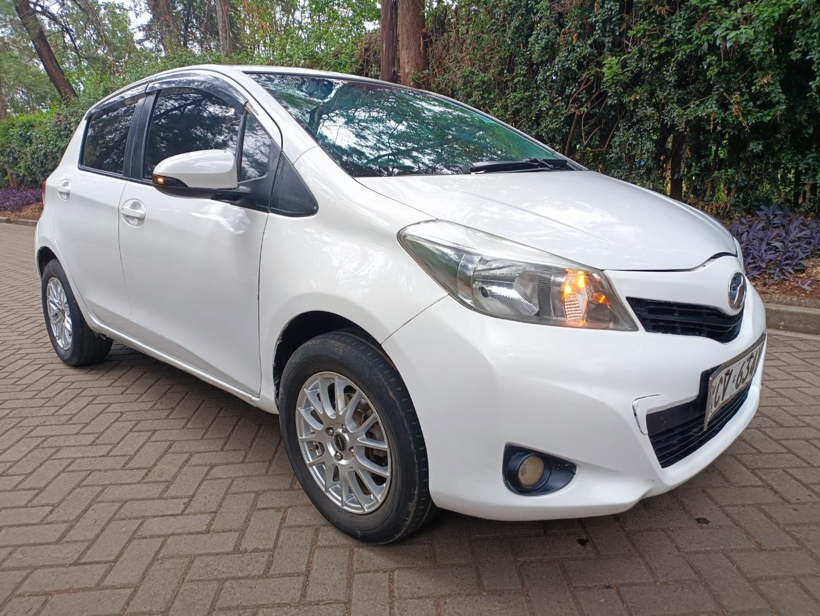 Toyota Vitz 1300cc QUICKEST SALE You ONLY Pay 30% Deposit Trade in Ok EXCLUSIVE