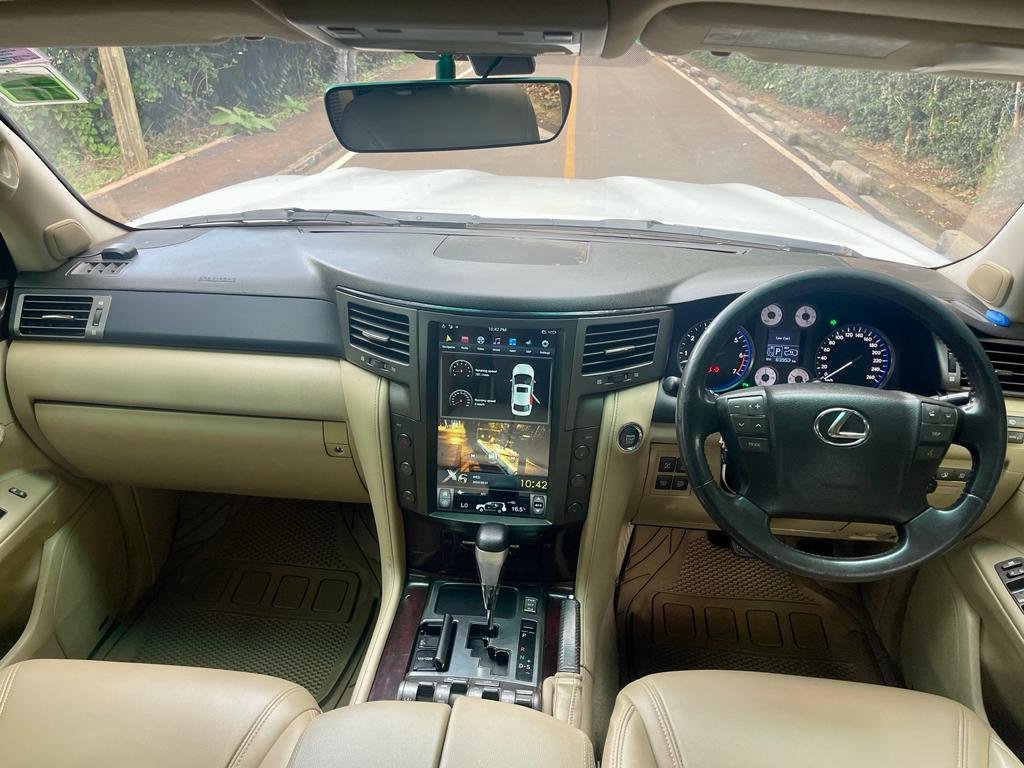 LEXUS LX 570 For sale in Kenya 5.5M Only Fully Loaded EXCLUSIVE