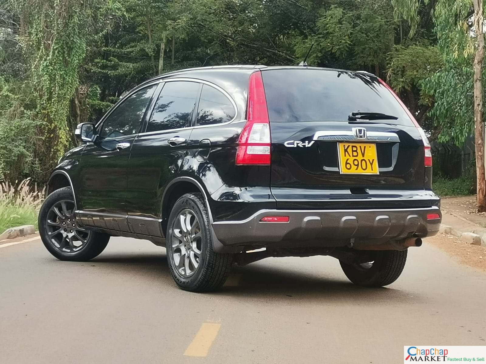 Honda CRV for sale in Kenya You Pay 30% Deposit Trade in OK as New