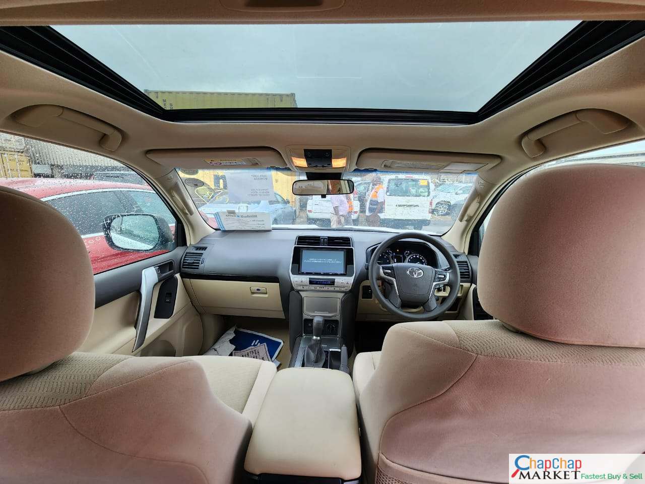 Toyota PRADO 2018 for sale in Kenya Sunroof Quick SALE TRADE IN OK EXCLUSIVE!