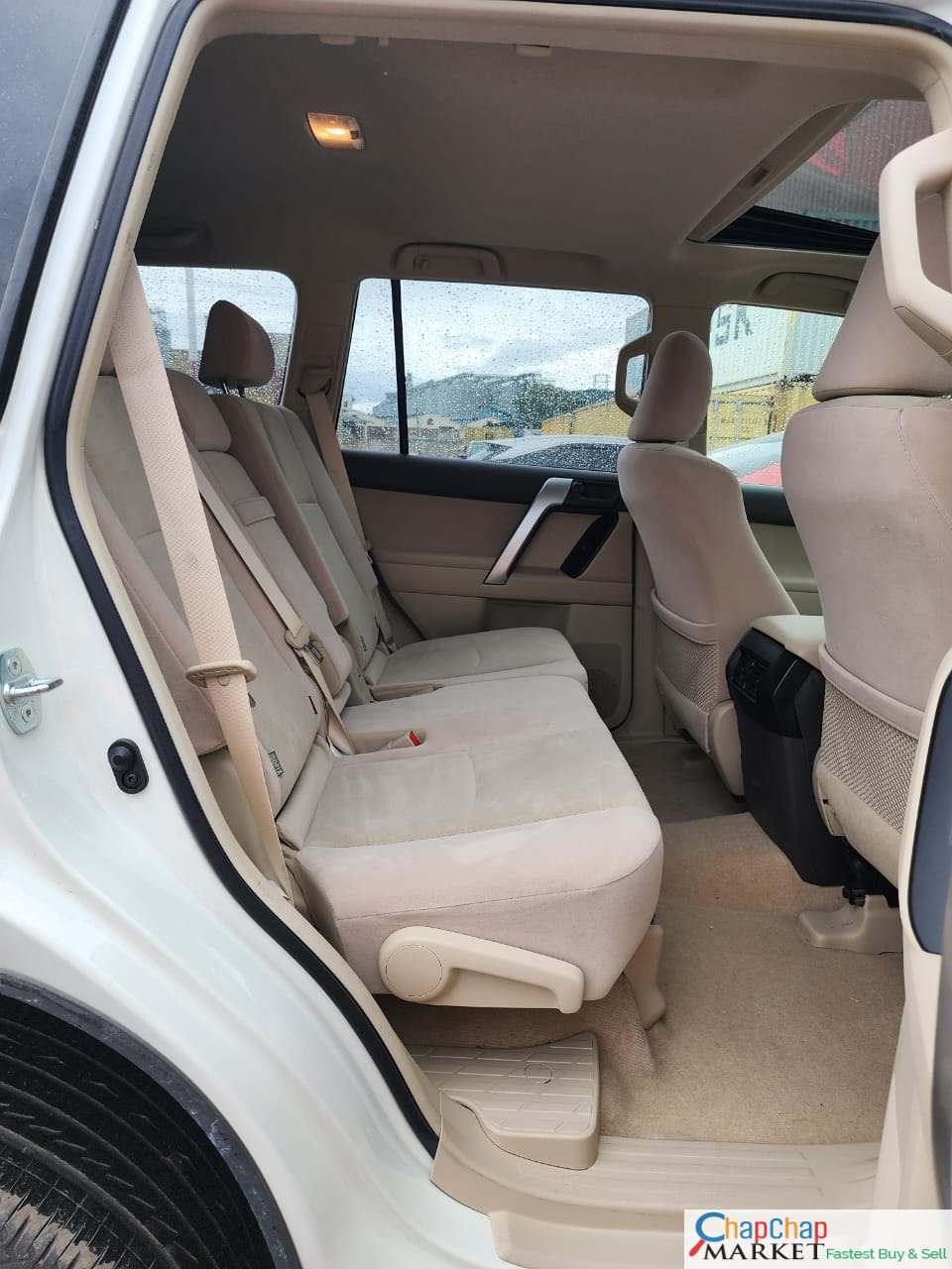 Toyota PRADO 2018 for sale in Kenya Sunroof Quick SALE TRADE IN OK EXCLUSIVE!
