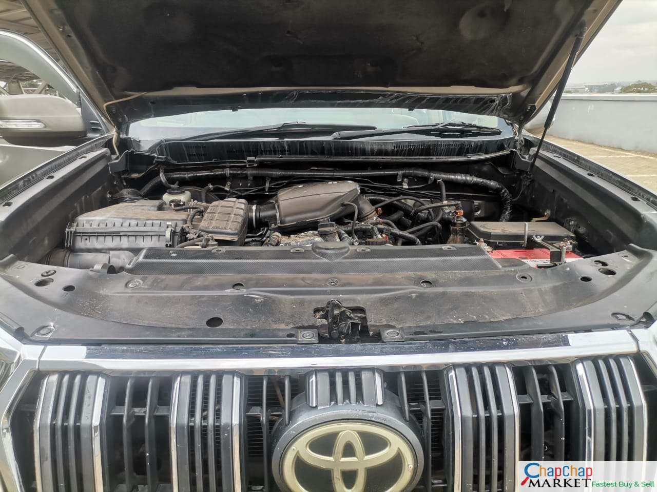 Toyota Prado j150 for sale in Kenya with SUNROOF leather 🔥 🔥 You Pay 30% Deposit Trade in OK