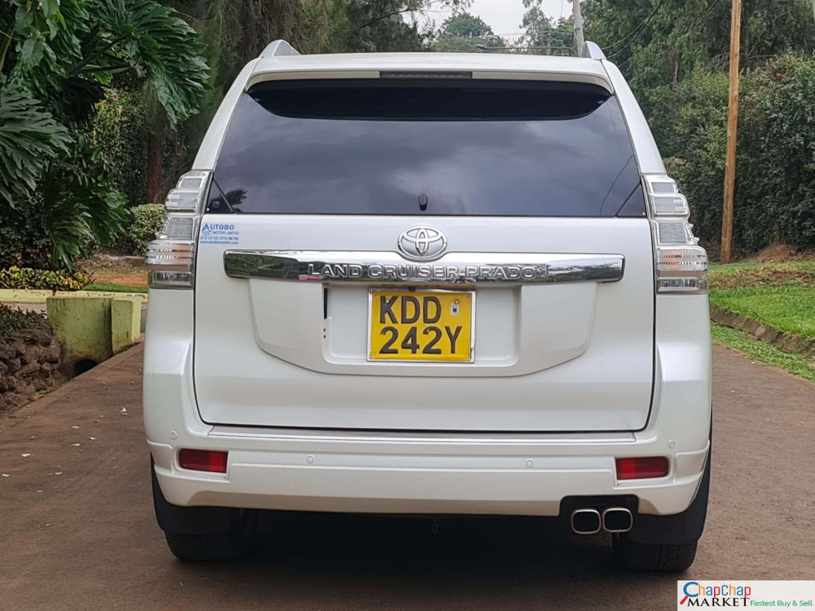 Toyota Prado j150 for sale in Kenya with SUNROOF 🔥 You Pay 30% Deposit Trade in OK EXCLUSIVE