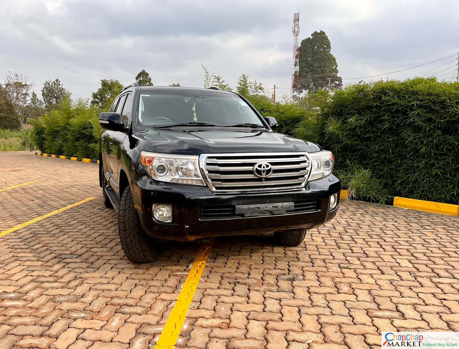 Toyota Land Cruiser V8 DIESEL for sale in Kenya VX 200 SERIES You Pay 30% Deposit Trade in Ok EXCLUSIVE