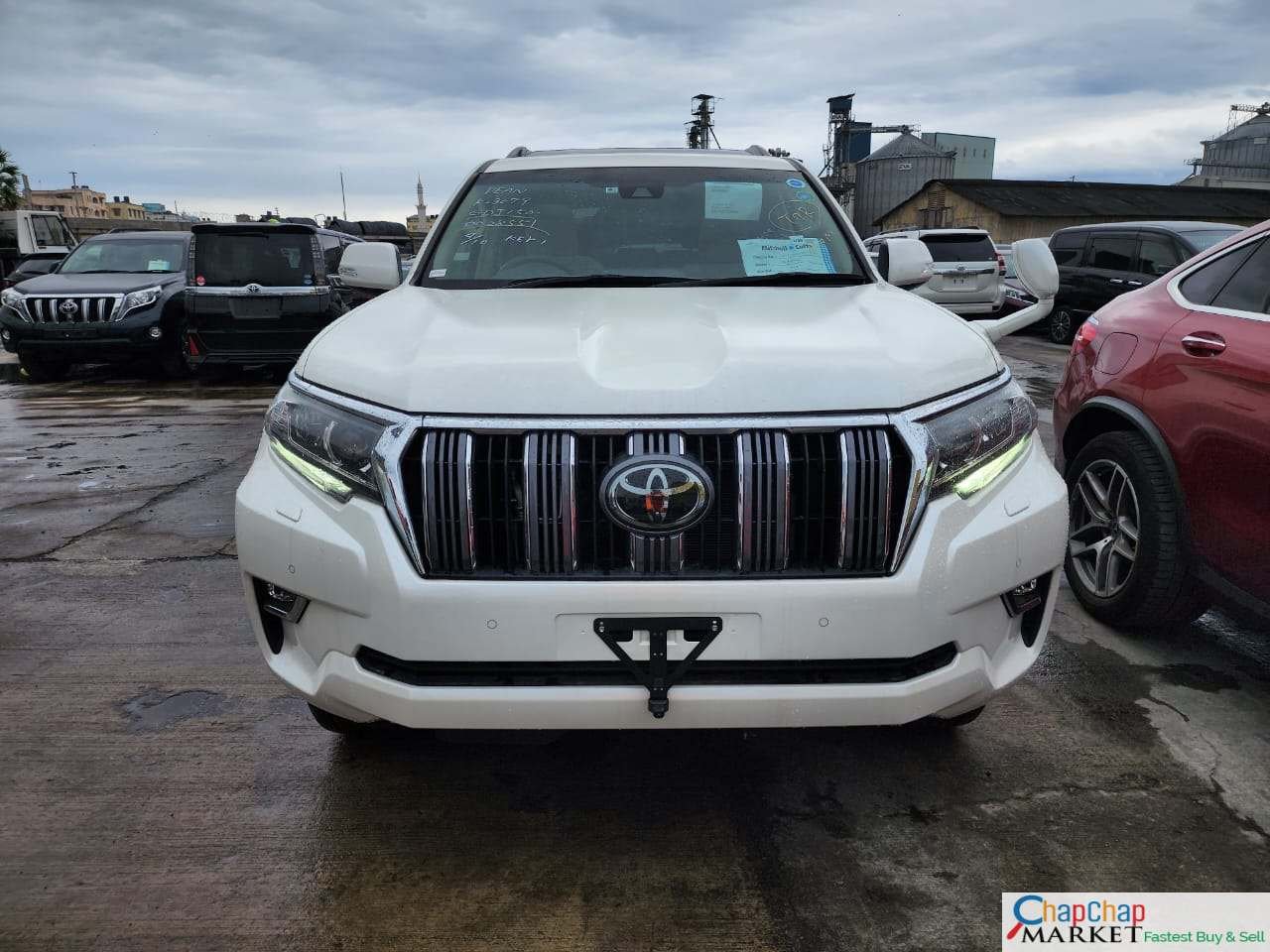 Toyota PRADO for sale in Kenya 2018 Sunroof Quick SALE TRADE IN OK EXCLUSIVE!