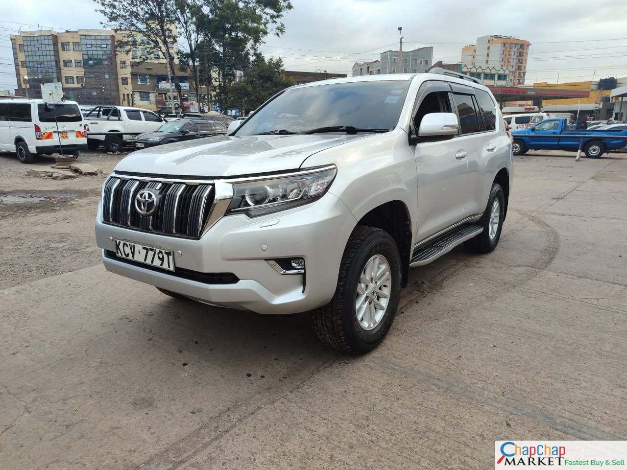 Toyota PRADO J150 for sale in Kenya VXL Quick SALE TRADE IN OK EXCLUSIVE!