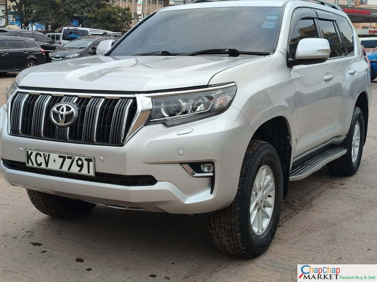 Toyota PRADO J150 for sale in Kenya VXL Quick SALE TRADE IN OK EXCLUSIVE!