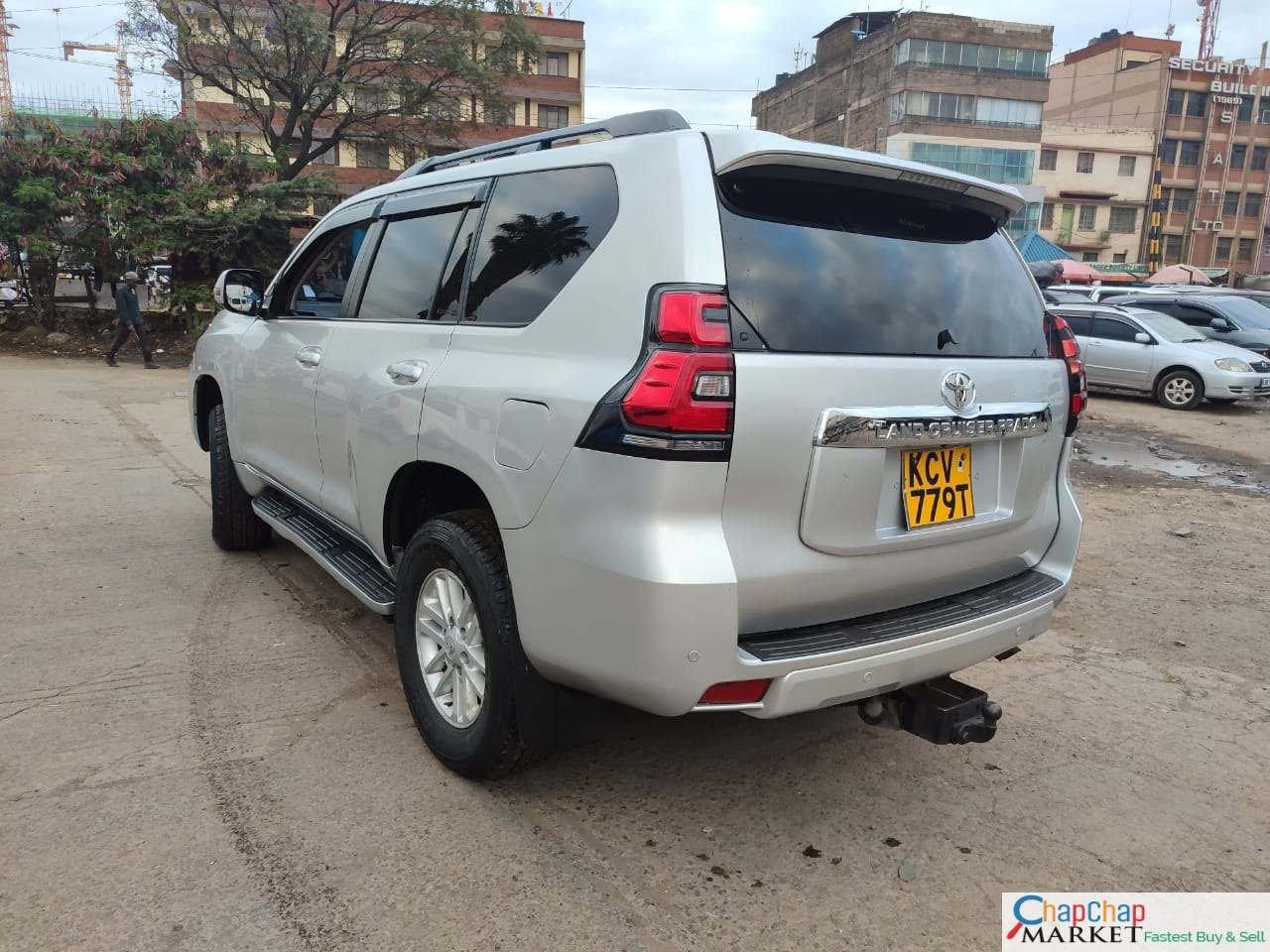 Toyota PRADO J150 for sale in Kenya VXL Quick SALE TRADE IN OK EXCLUSIVE!