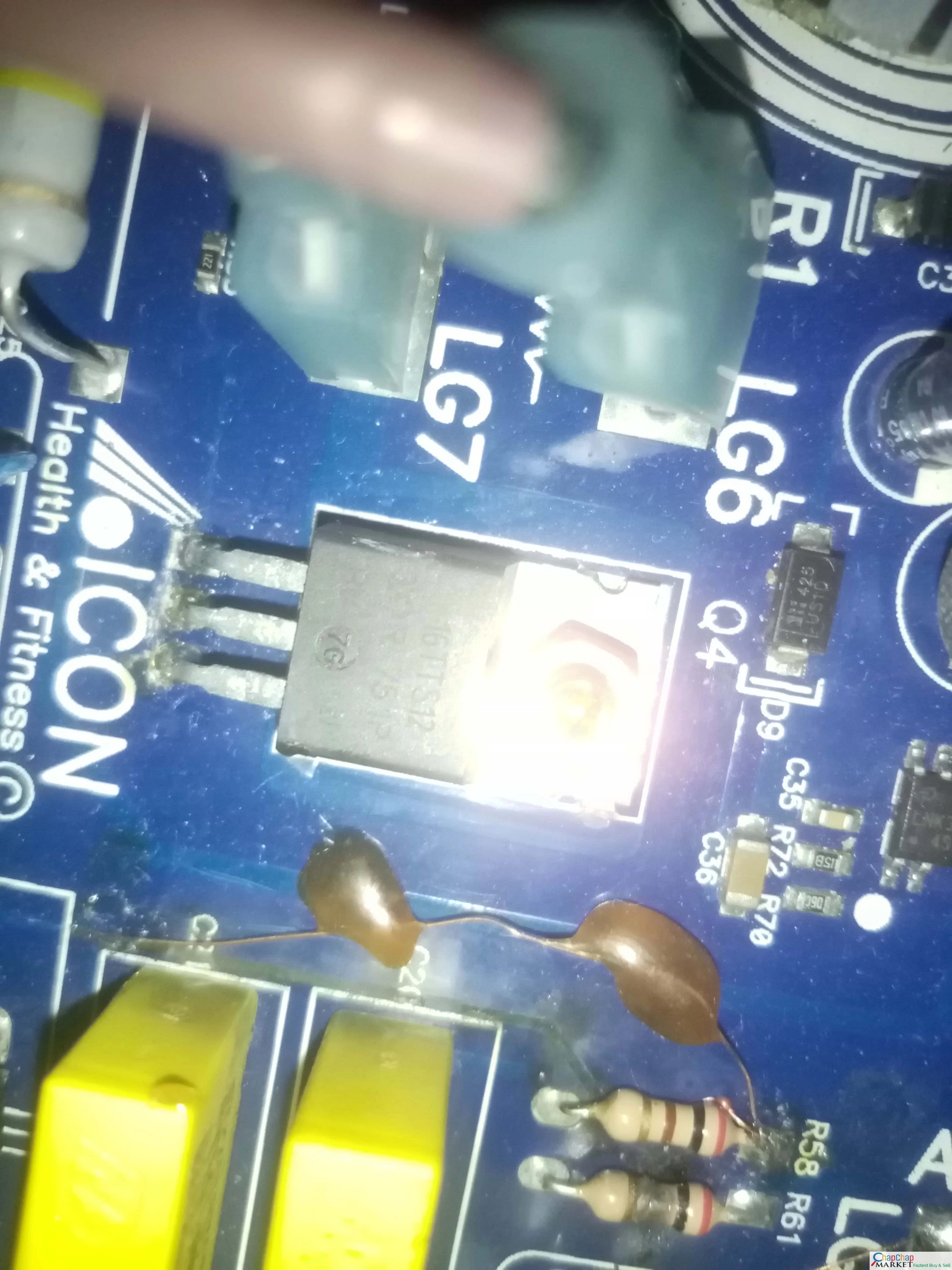 Sales and repair of microwaves,electric/gas cookers,ovens