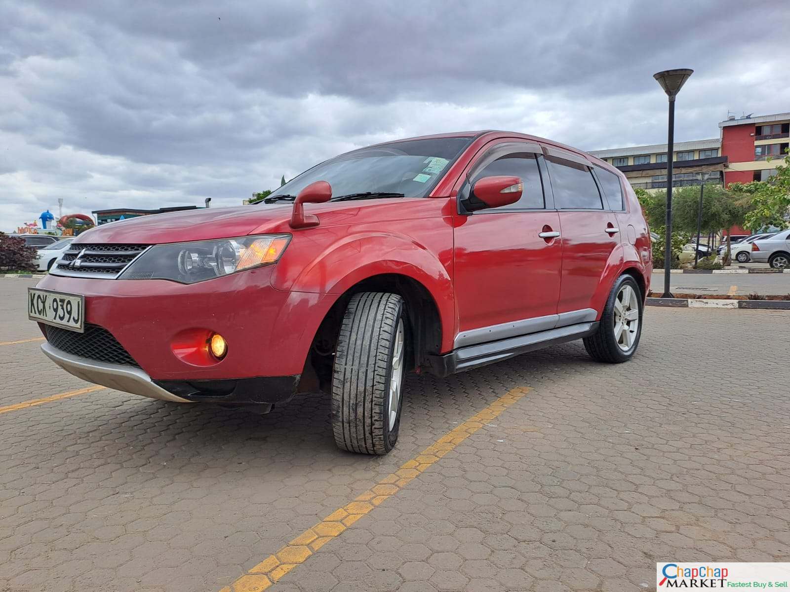 Mitsubishi OUTLANDER You Pay 30% Deposit Trade in Ok EXCLUSIVE outlander for sale in kenya hire purchase installments