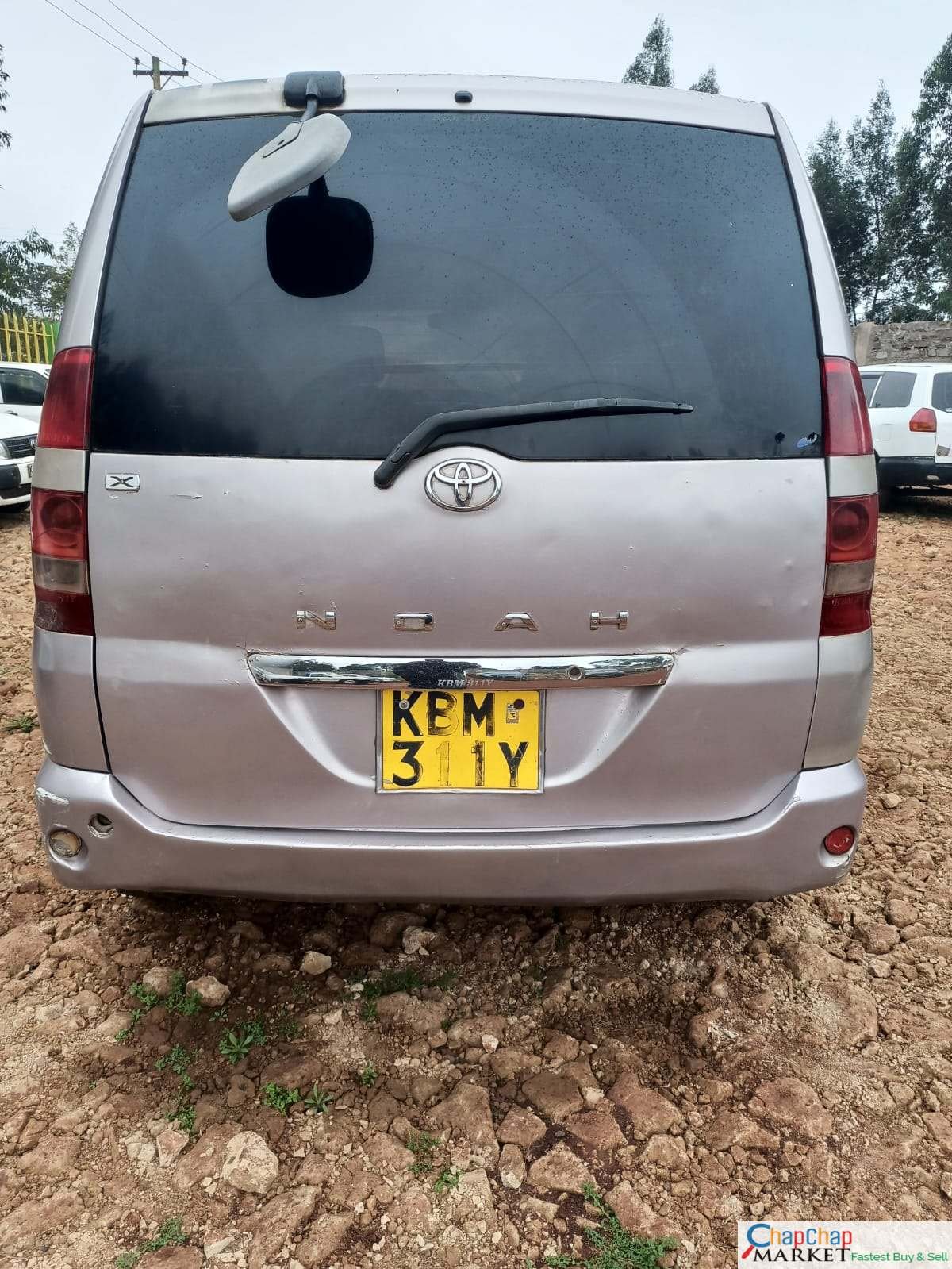 Toyota NOAH for sale in Kenya 340k ONLY You Pay 30% Deposit Trade in OK EXCLUSIVE HIRE PURCHASE INSTALLMENTS