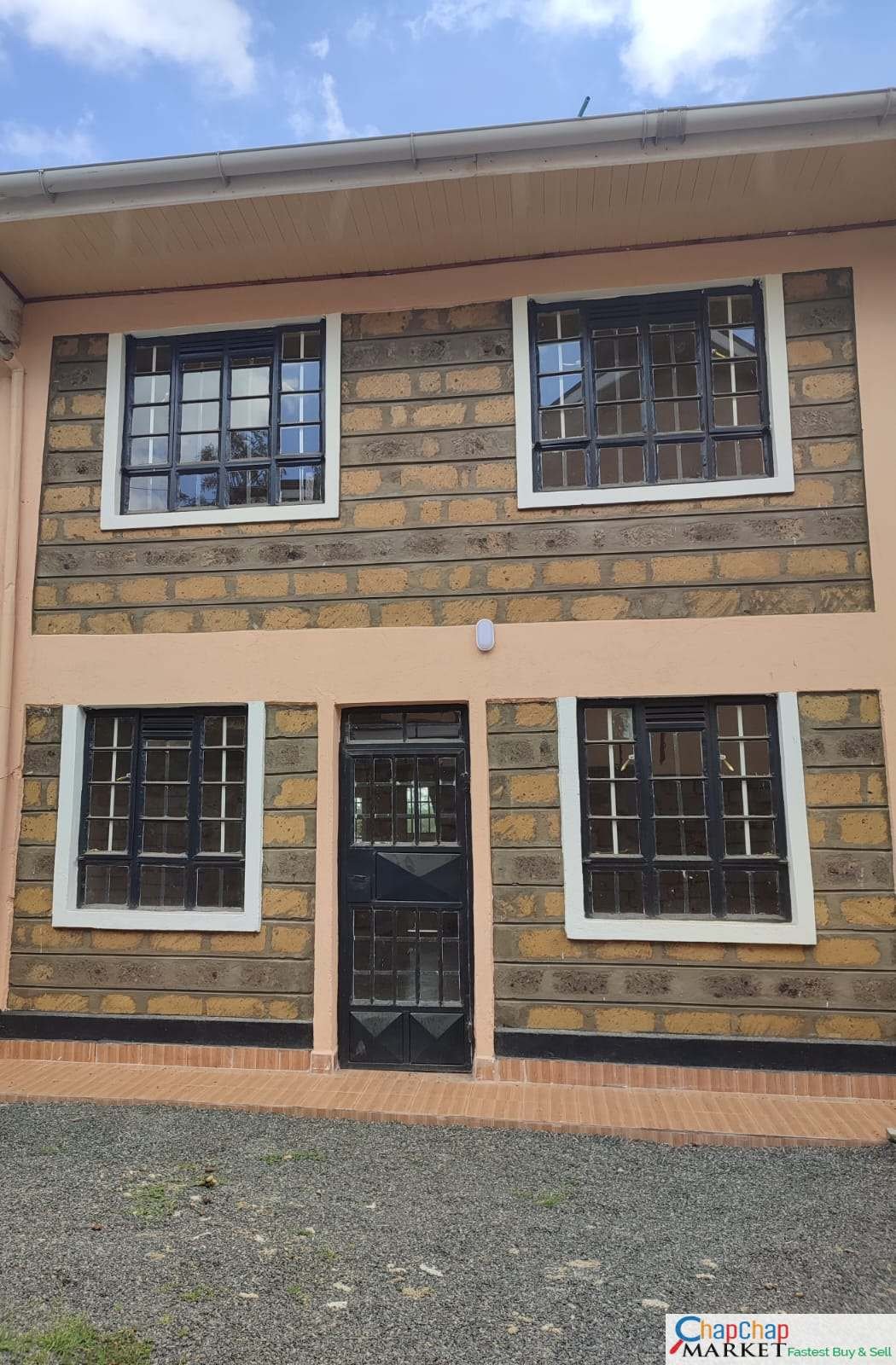 House/Apartment For Rent Real Estate-Two bedroom house both ensuite Karen FOR RENT exclusive 10