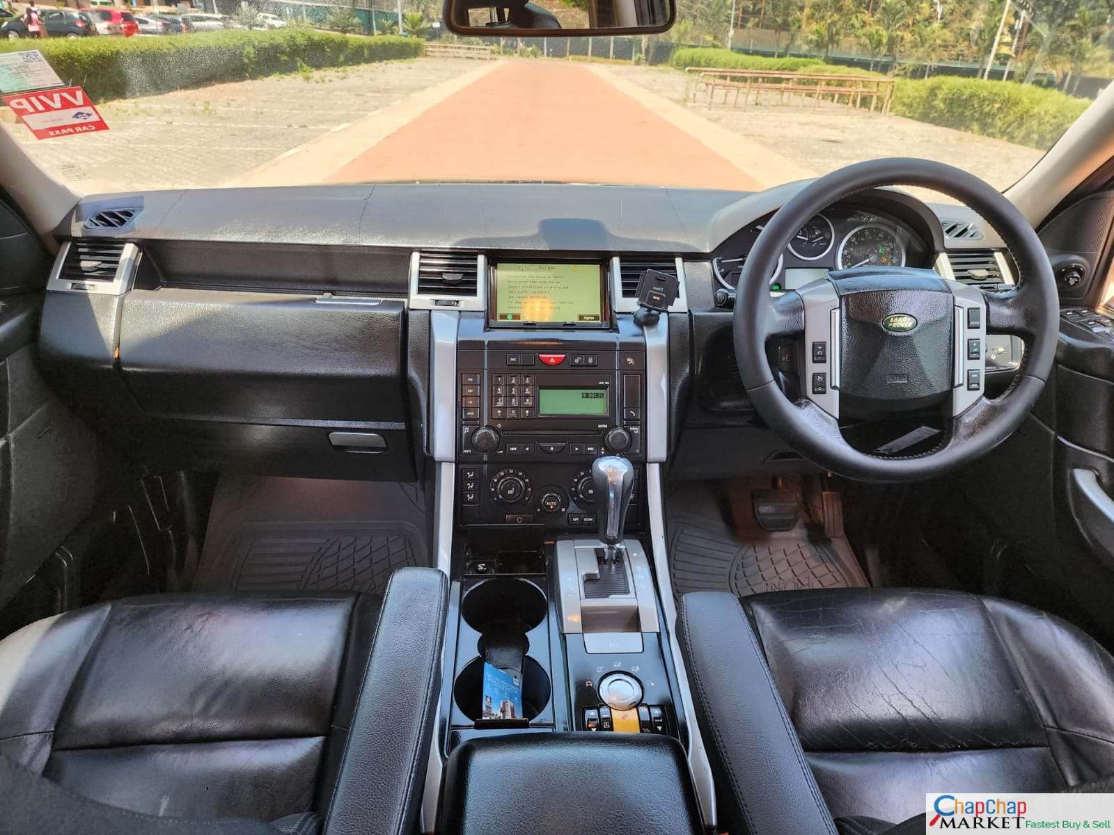 Range Rover Sport HSE QUICK SALE You pay 40% deposit Trade in OK EXCLUSIVE range Rover sport for sale in kenya hire purchase installments