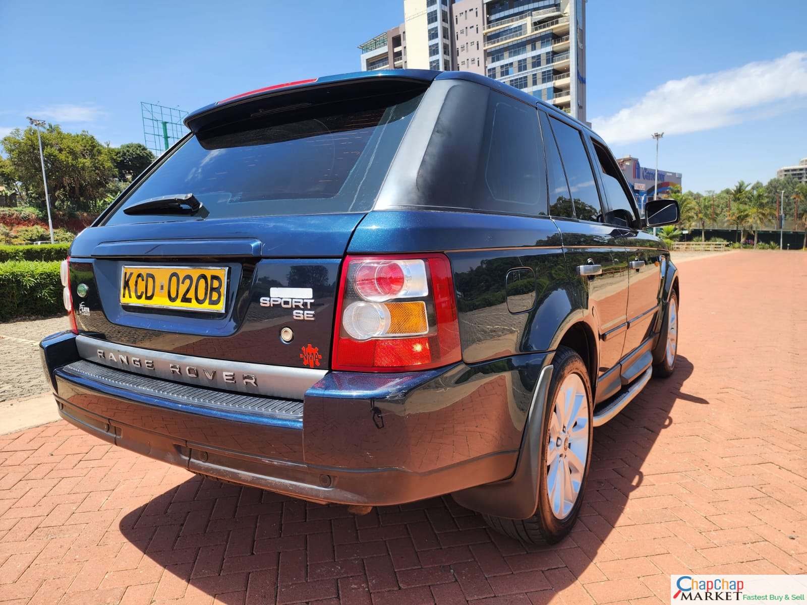 Range Rover Sport HSE QUICK SALE You pay 40% deposit Trade in OK EXCLUSIVE range Rover sport for sale in kenya hire purchase installments