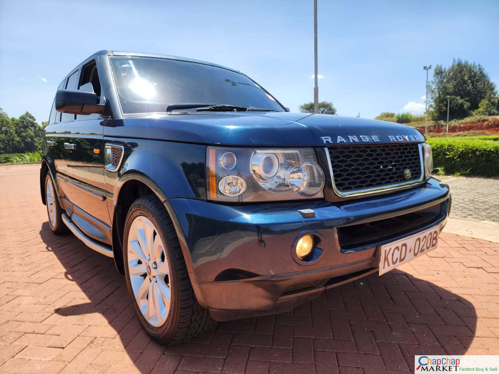 Range Rover Sport HSE QUICK SALE You pay 40% deposit Trade in OK EXCLUSIVE range Rover sport for sale in kenya hire purchase installments