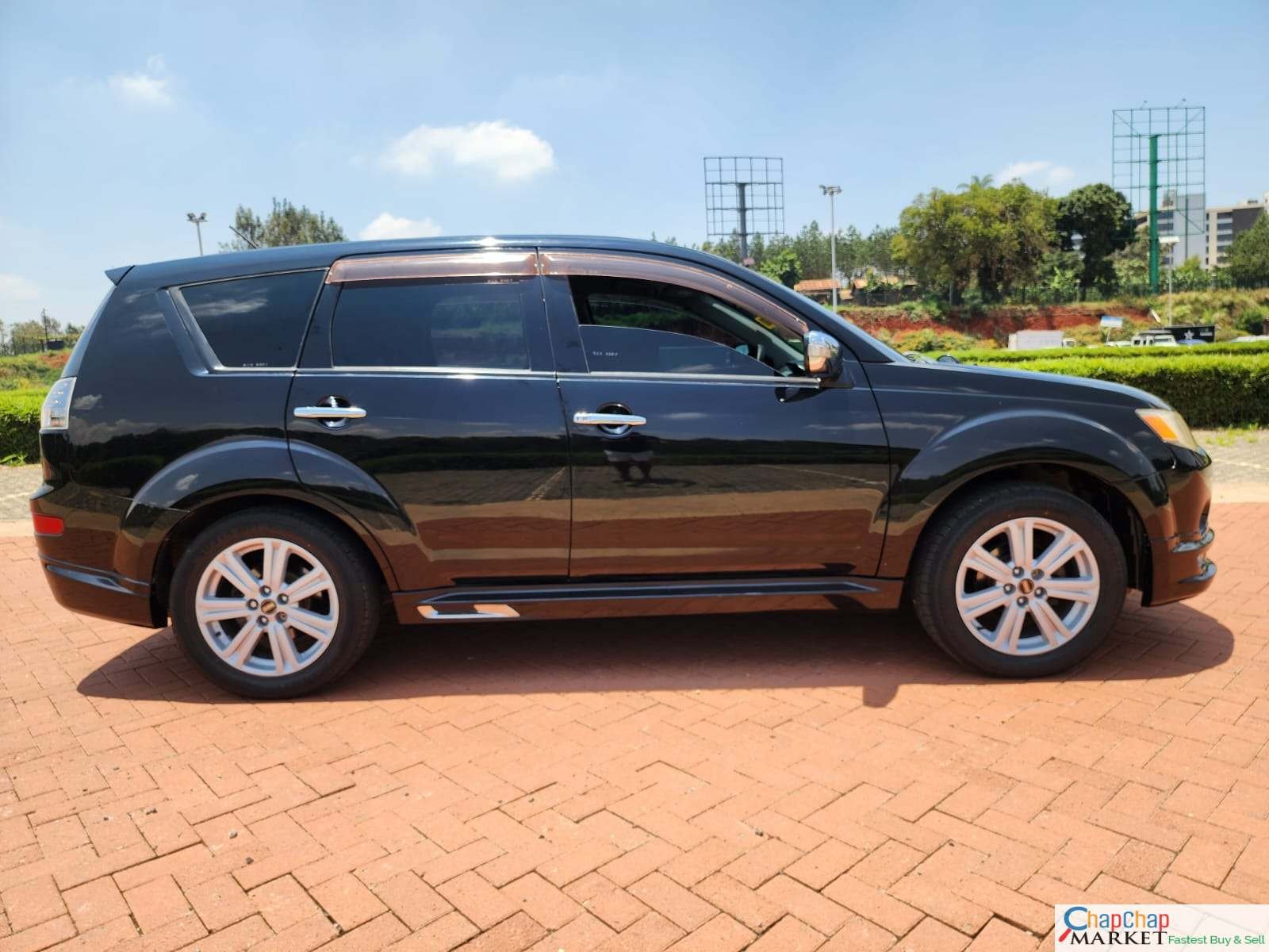 Mitsubishi OUTLANDER kenya You Pay 30% Deposit Trade in Ok outlander for sale in kenya hire purchase installments