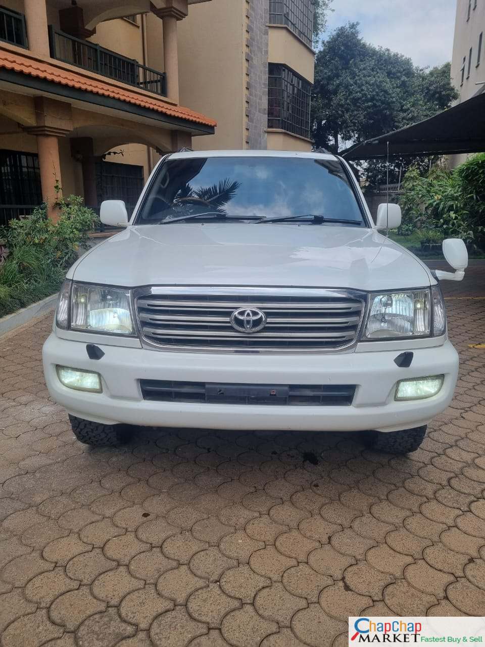 Toyota Landcruiser V8 100 SERIES You Pay 30% Deposit Trade in Ok Amazon 100 series for sale in kenya hire purchase installments EXCLUSIVE