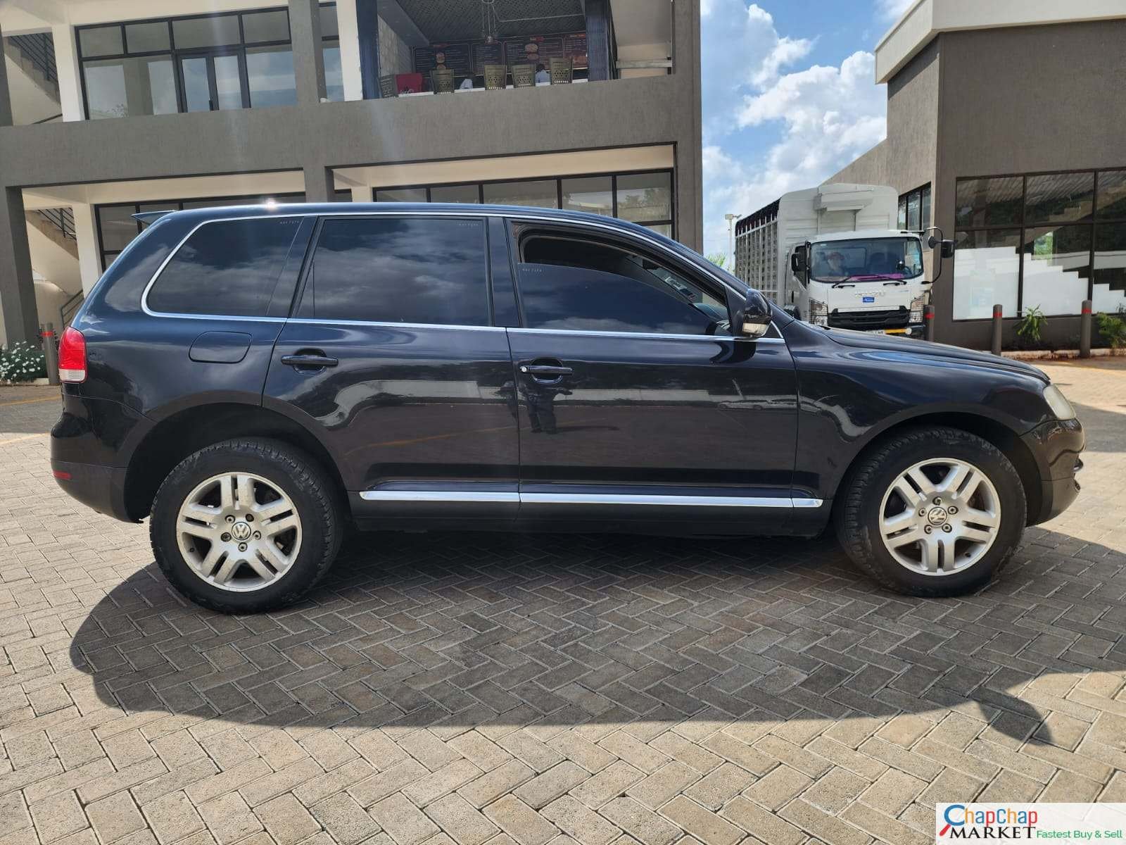 Cars Cars For Sale-Volkswagen Touareg For sale in kenya hire purchase installments You Pay 30% Deposit Trade in OK EXCLUSIVE Touareg Kenya 9