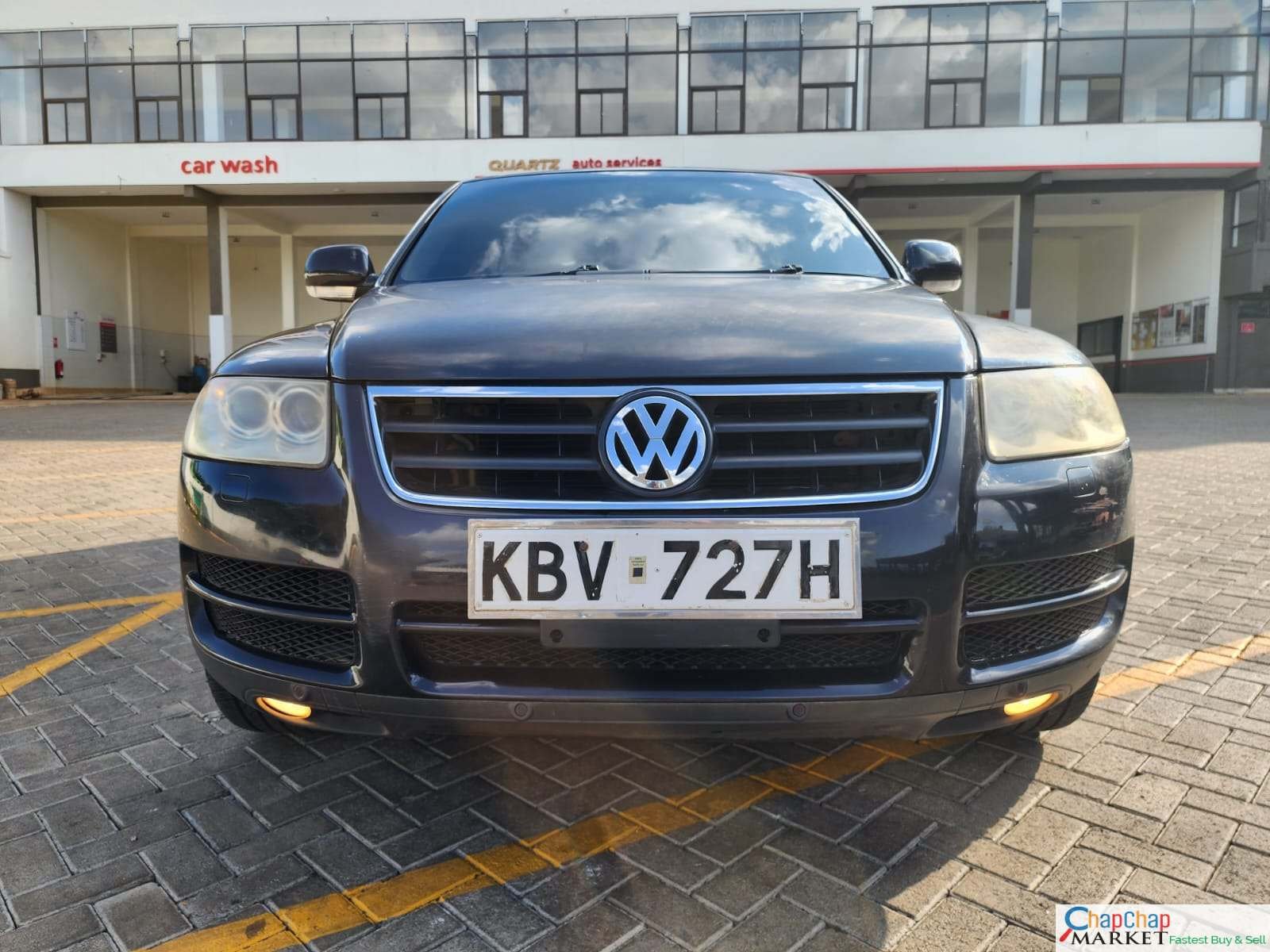 Volkswagen Touareg For sale in kenya hire purchase installments You Pay 30% Deposit Trade in OK EXCLUSIVE Touareg Kenya