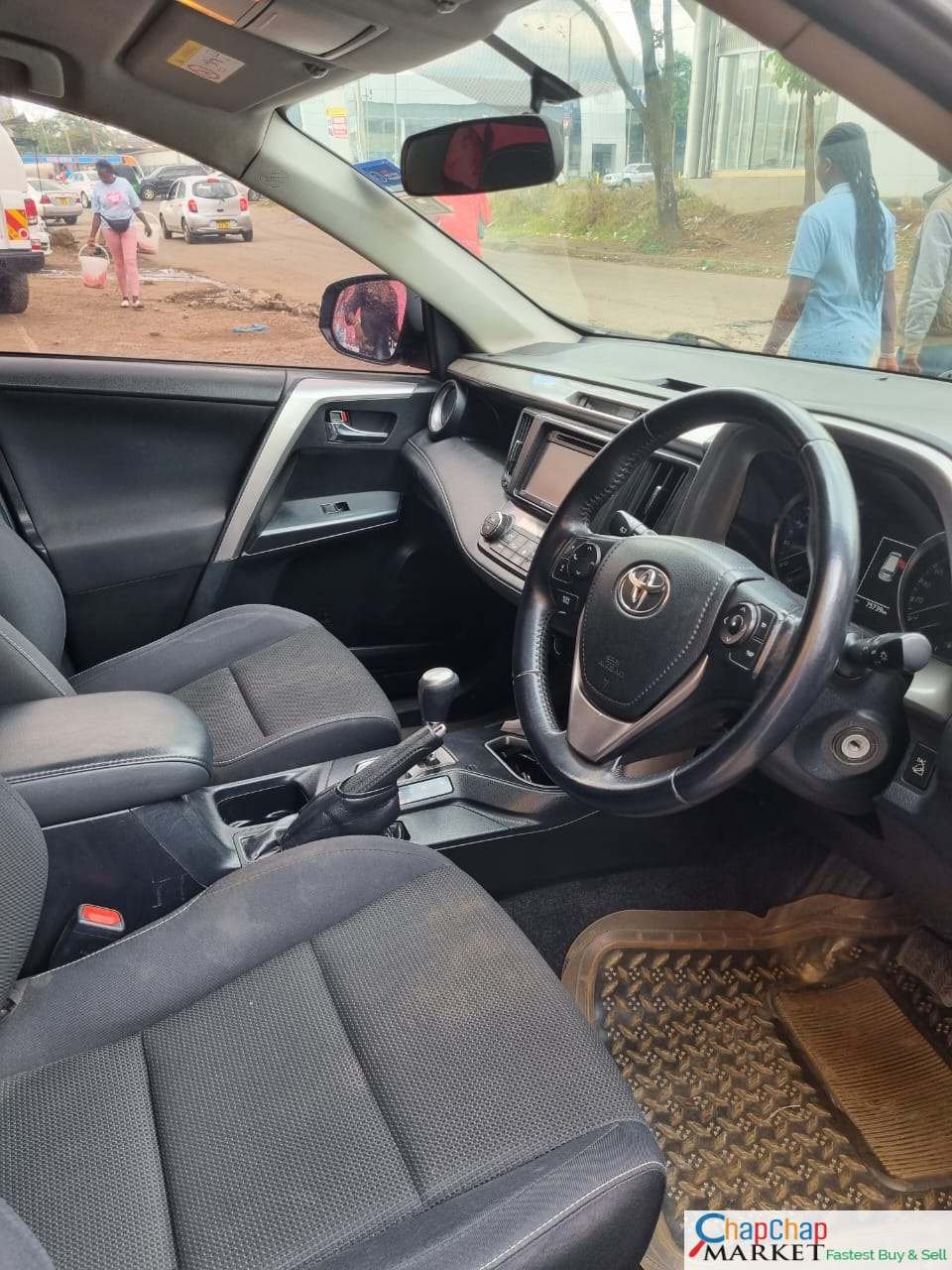 Toyota RAV4 locally assembled CHEAPEST New shape Rav4 For sale in kenya hire purchase installments You Pay 30% Deposit Trade in OK EXCLUSIVE