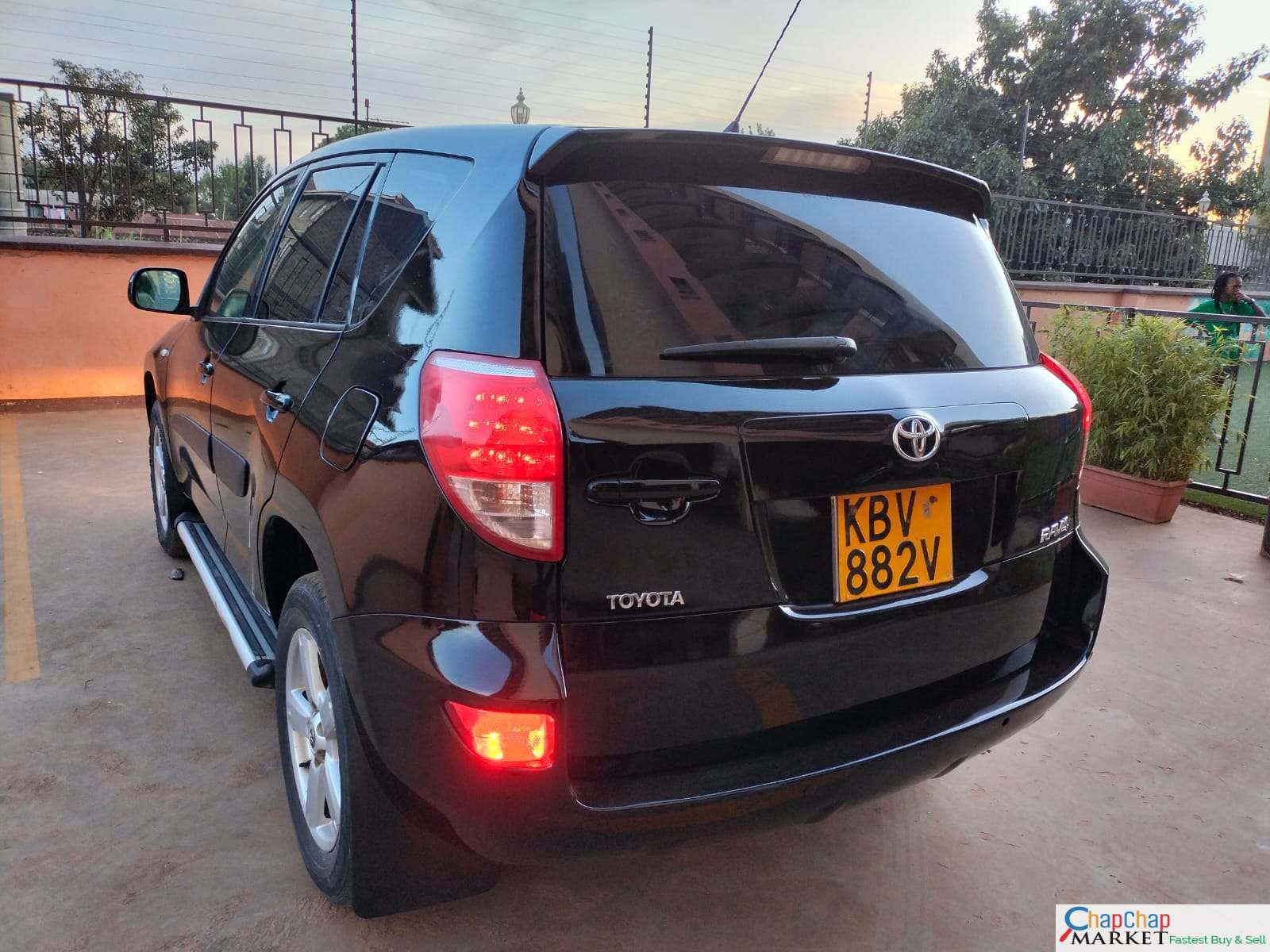 Toyota RAV4 kenya You Pay 30% Deposit Trade in OK Toyota RAV4 for sale in kenya hire purchase installments EXCLUSIVE