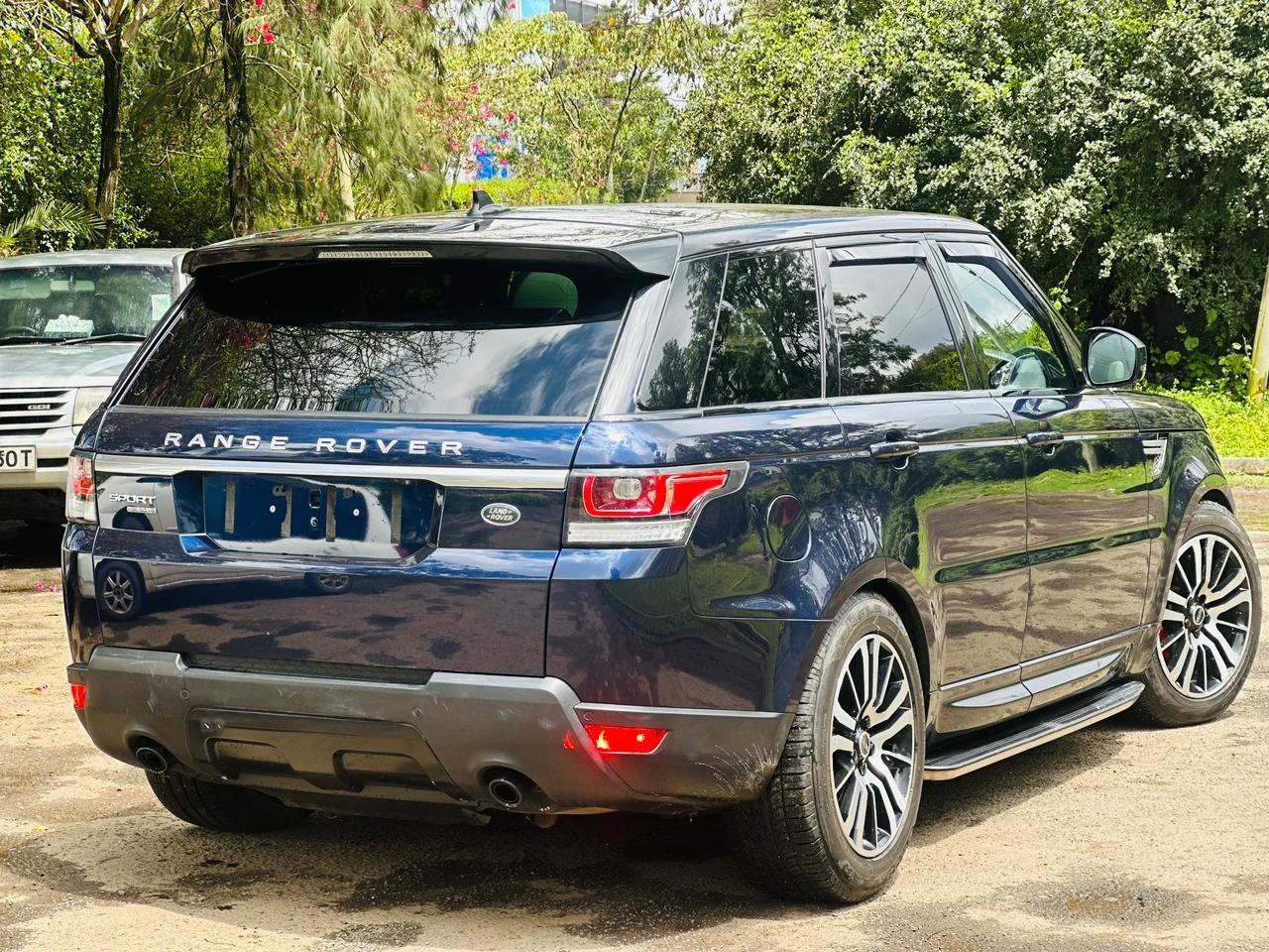 Range Rover Sport CHEAPEST You pay 30% deposit Trade in OK range Rover sport for sale in kenya hire purchase installments EXCLUSIVE 2016