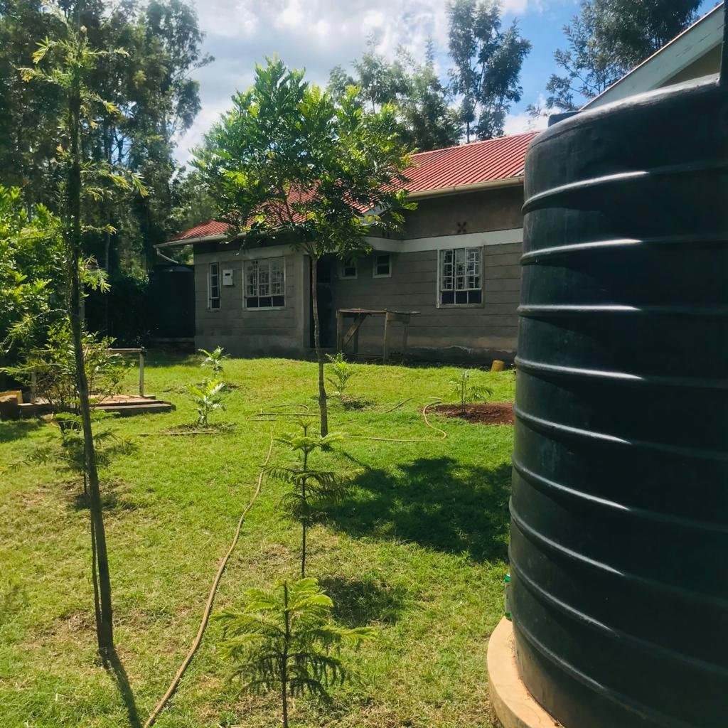 QUICK SALE 1 One Acre With a 3 Bedroom House Ready Clean Title Deed for sale in thika makongeni near MKU Graduation grounds