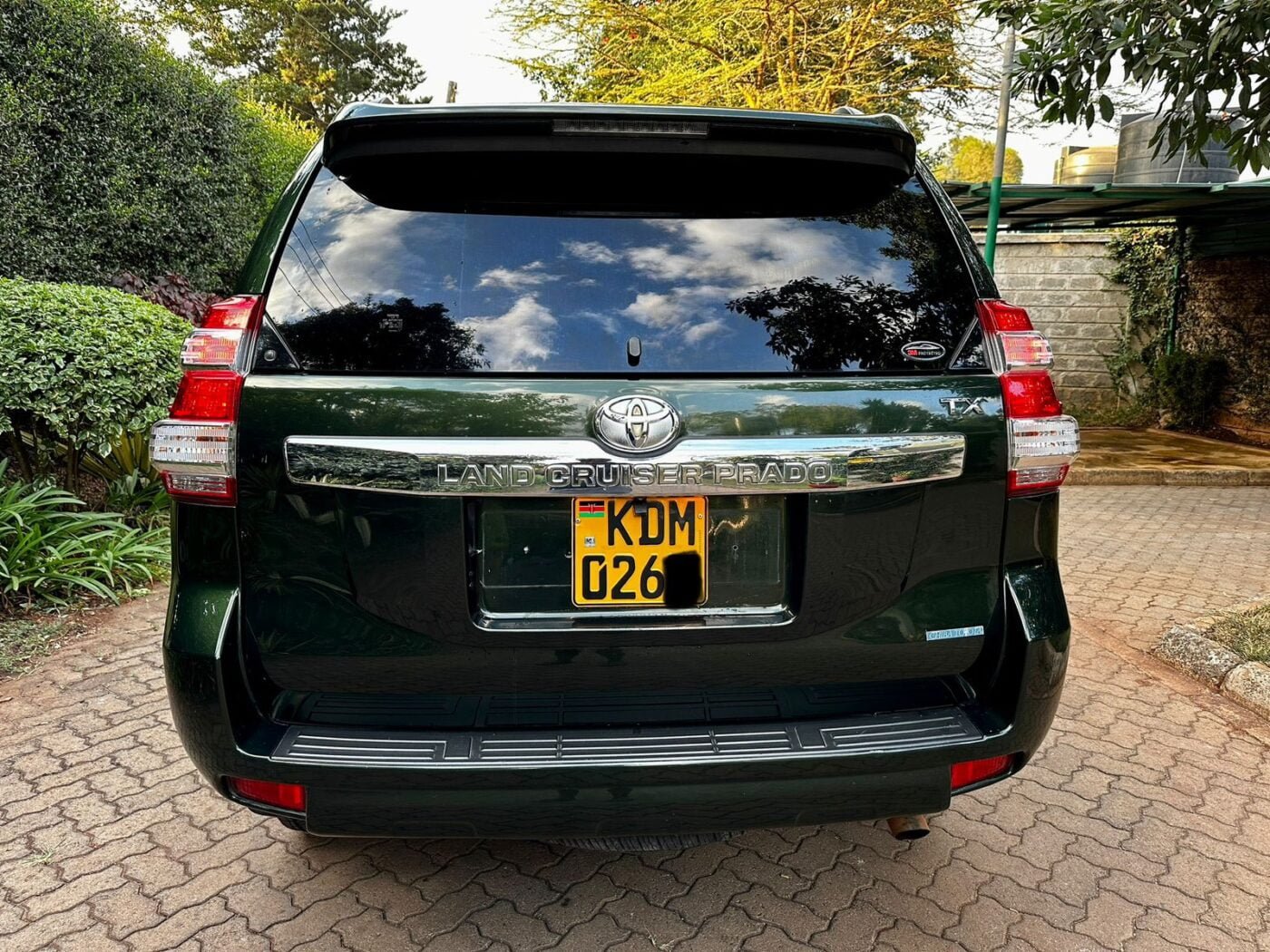 Toyota PRADO for sale in Kenya Sunroof Quick SALE TRADE IN OK EXCLUSIVE! Hire purchase installments