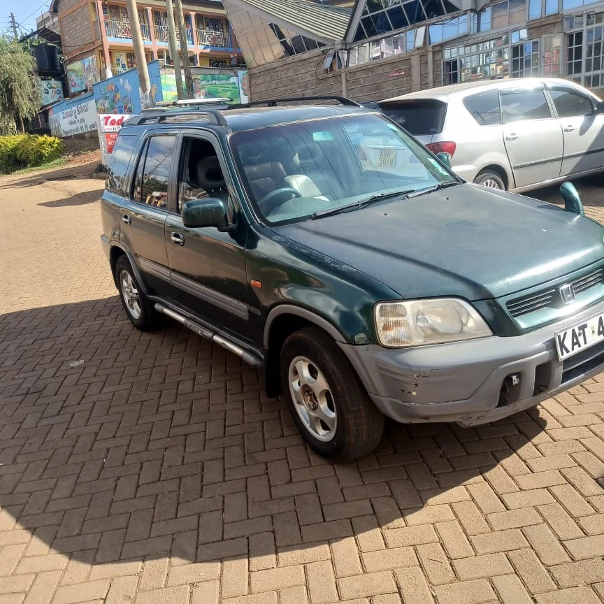 Honda CRV 320K ONLY QUICK SALE You Pay 30% Deposit Trade in OK EXCLUSIVE Honda crv for sale in kenya hire purchase installments