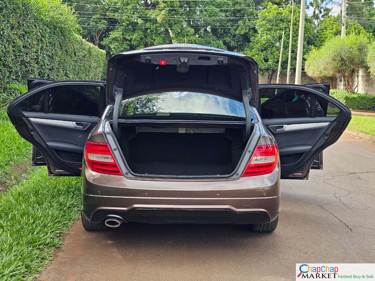 Mercedes Benz C200 🔥 You Pay 30% DEPOSIT Trade in OK EXCLUSIVE 🔥