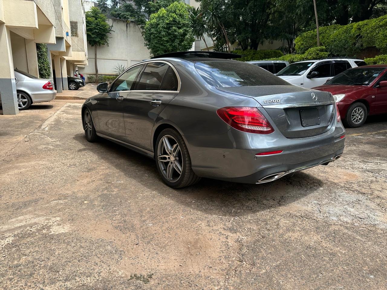 Mercedes Benz E200 W213 For Sale in Kenya NEW🔥 You Pay 30% DEPOSIT Trade in OK EXCLUSIVE hire purchase installments